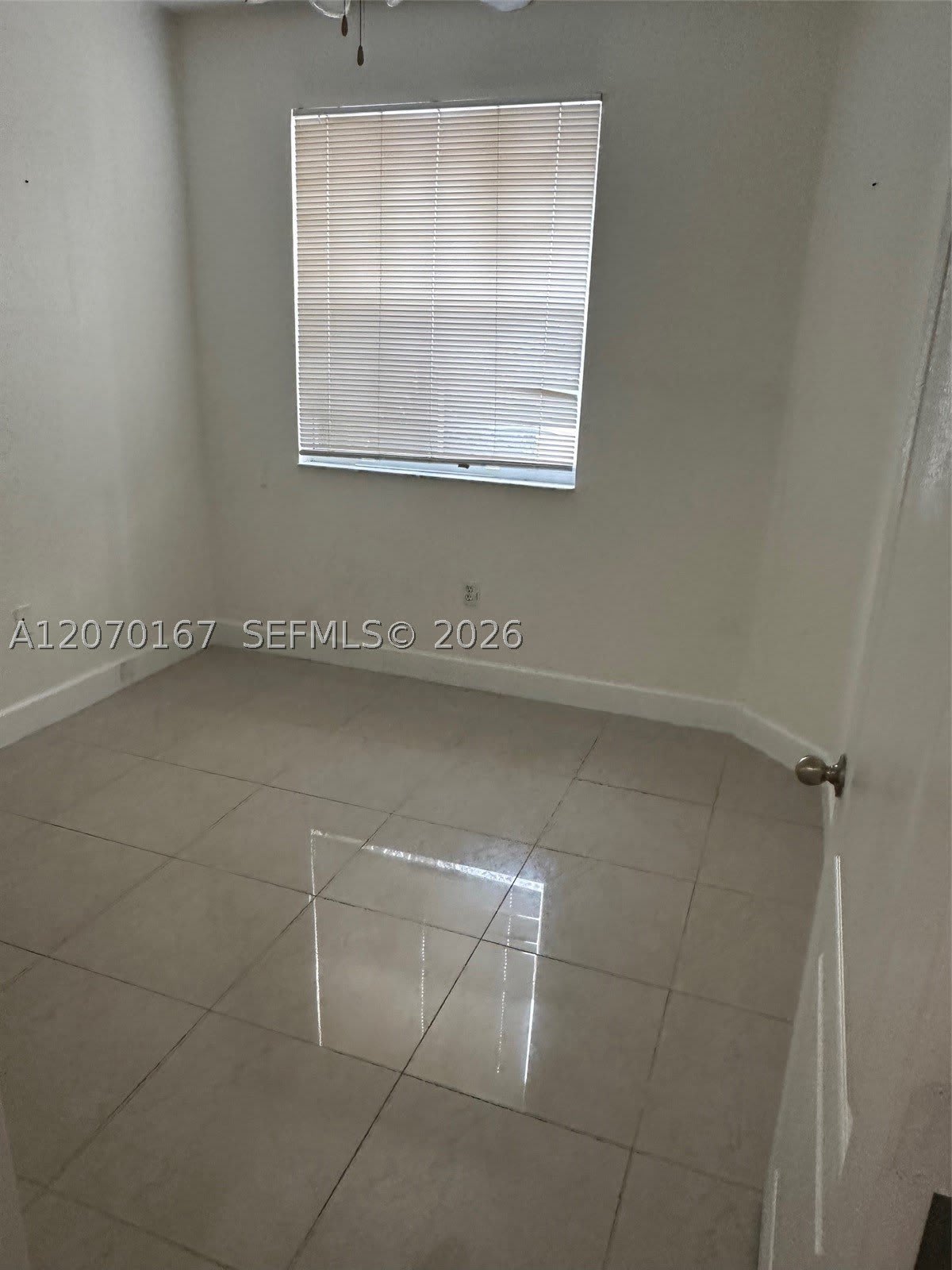 2551 SE 16th Ter – photo 3