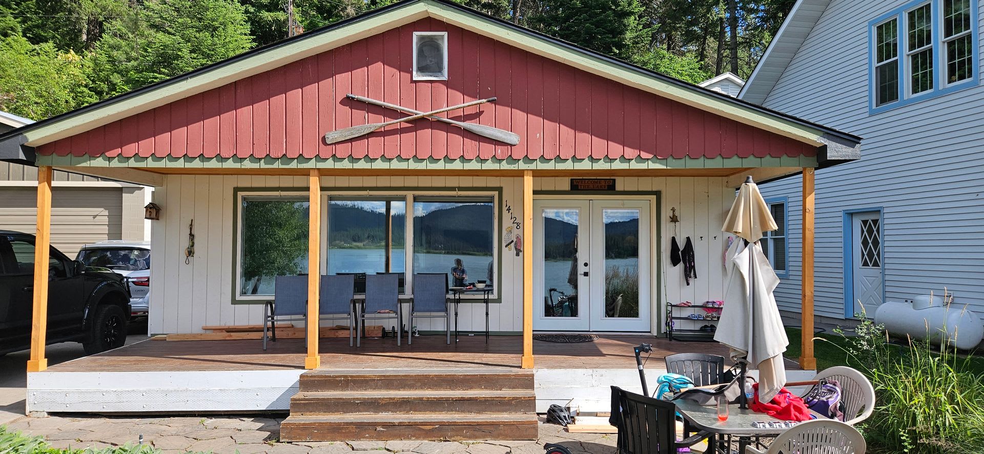 3 Bed 2 Bath Newman Lake Home on the water with beach, dock and boat slip – photo 1