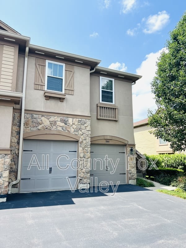 1844 Crenshaw Circle – photo 2