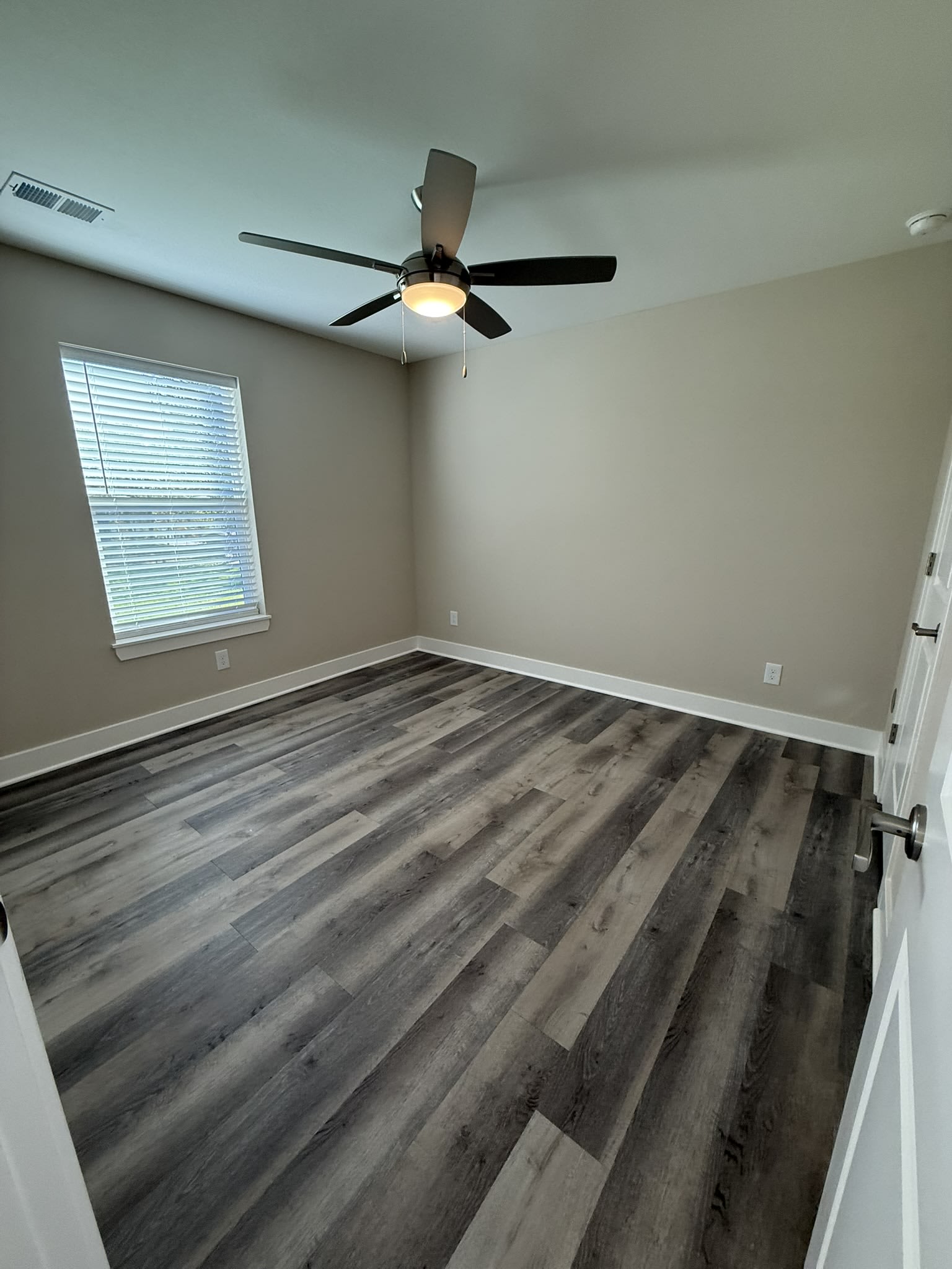 8531 Kickapoo Street – photo 5