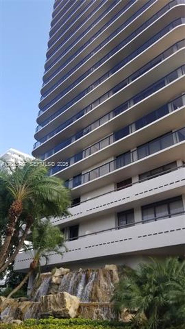 19667 Turnberry Way cu-12B, Aventura, FL 33180 – photo 2