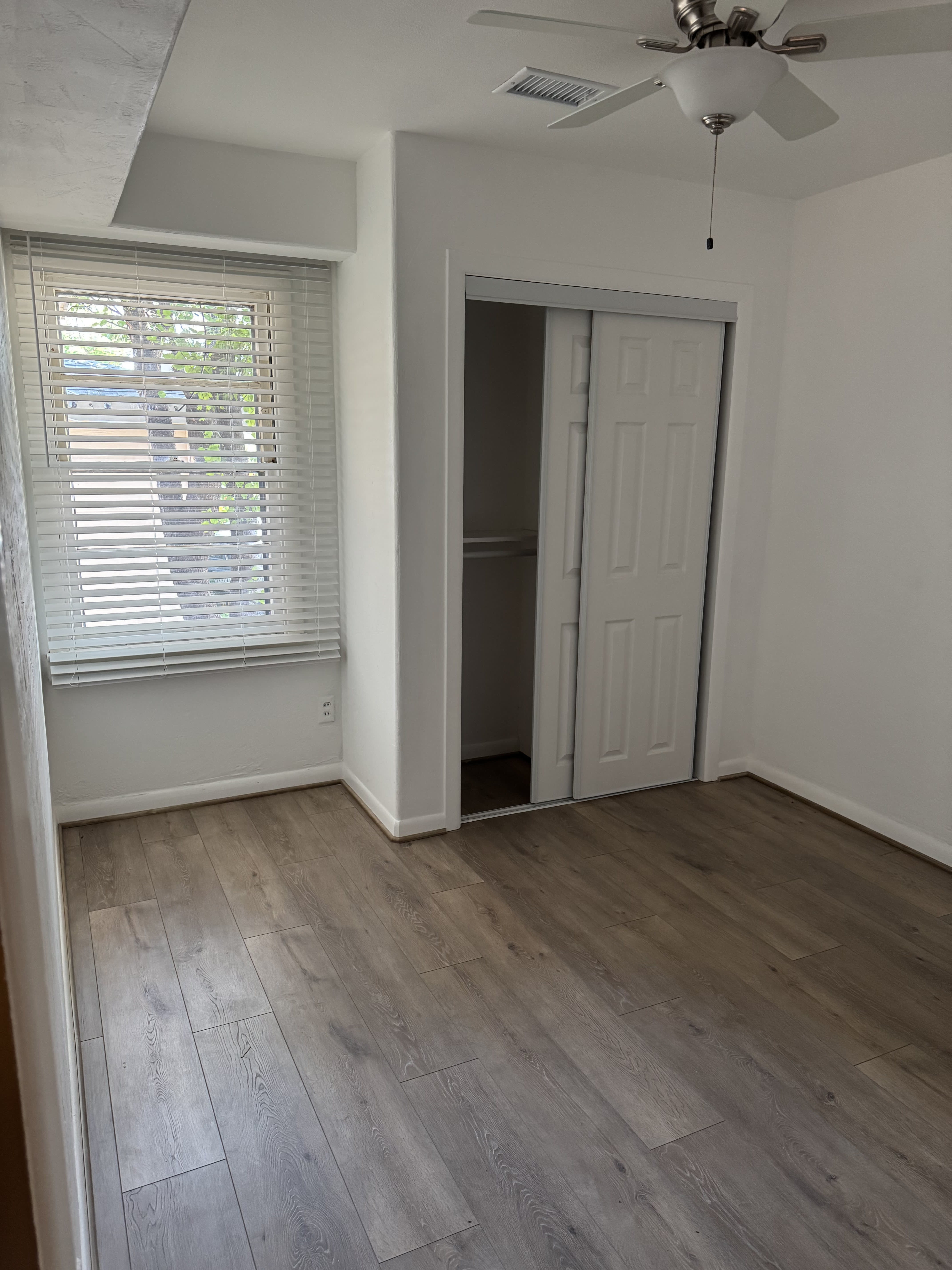 3307 Southwest 15th Avenue – photo 3