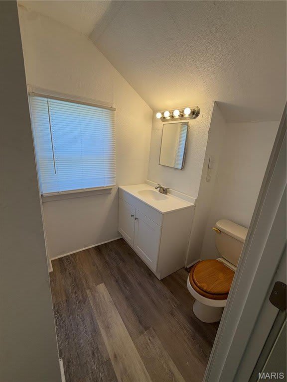 301 Main Street – photo 5