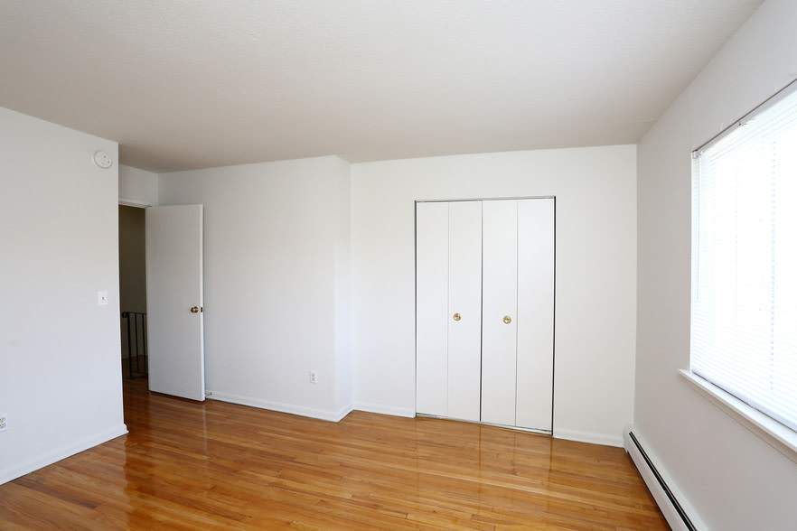 Summer Hill Apartments – photo 5