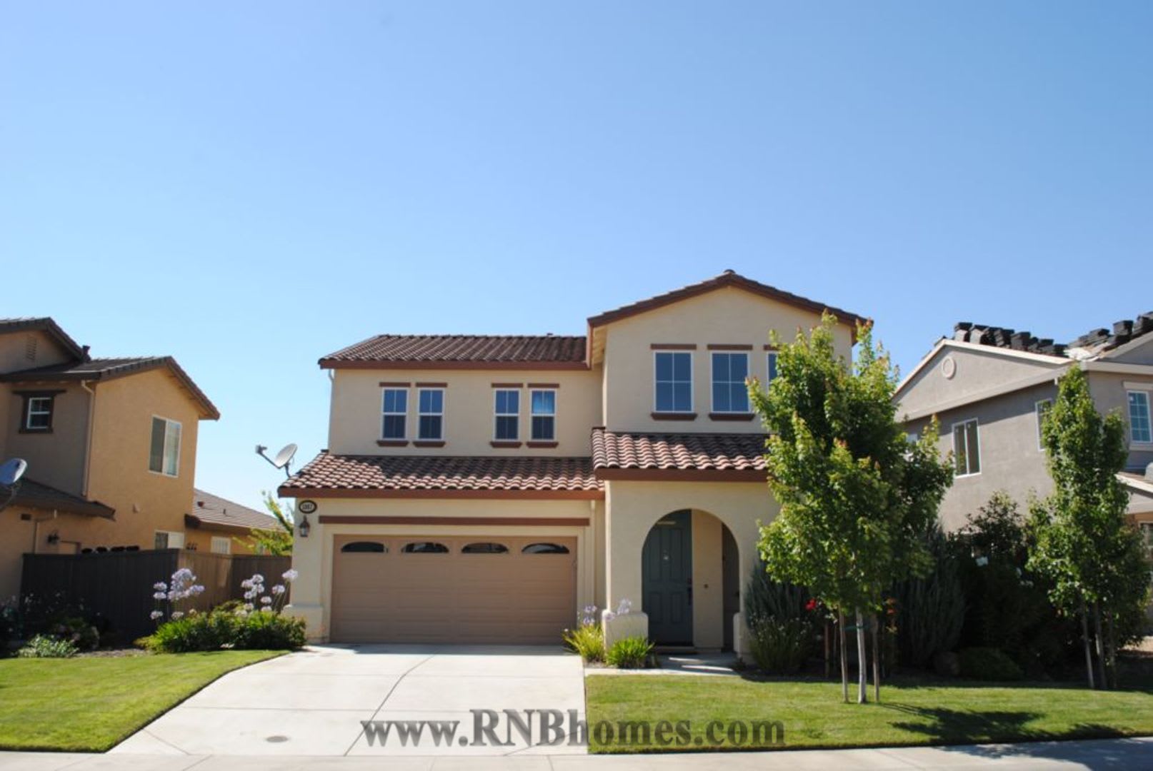 1367 Indian Runner Drive – photo 1