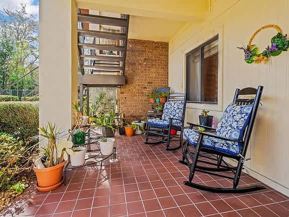 542 Belltower Avenue – photo 1
