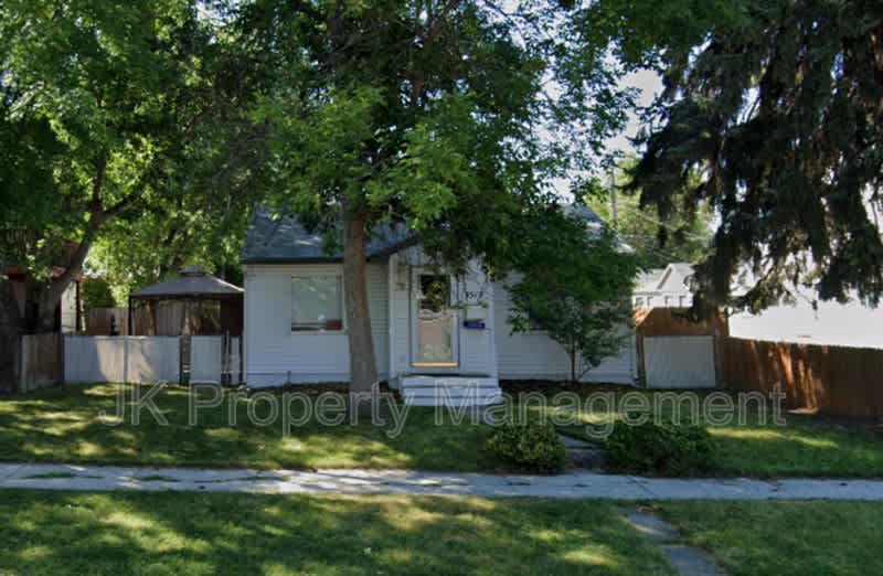3512 4th Ave N – photo 2