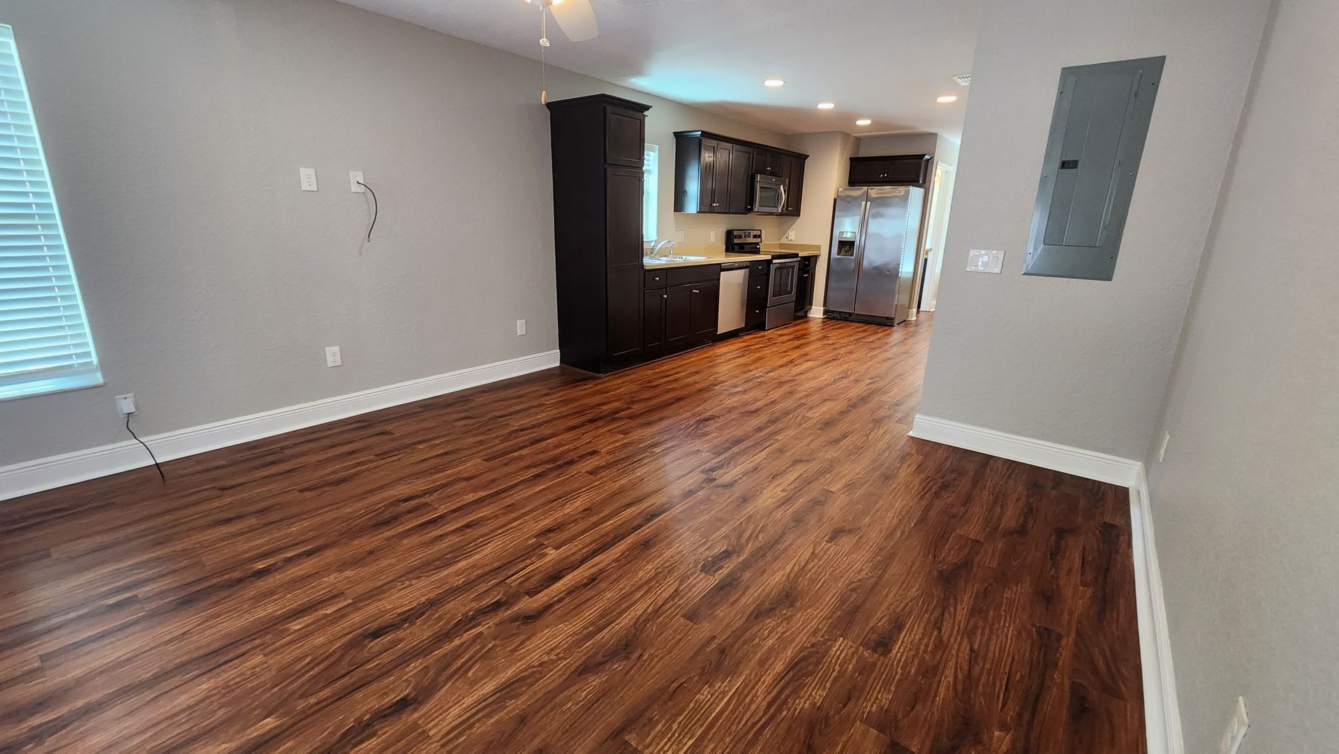 ONE MONTH FREE!!!! Immediate move-in limited offer!!Available!! – photo 3