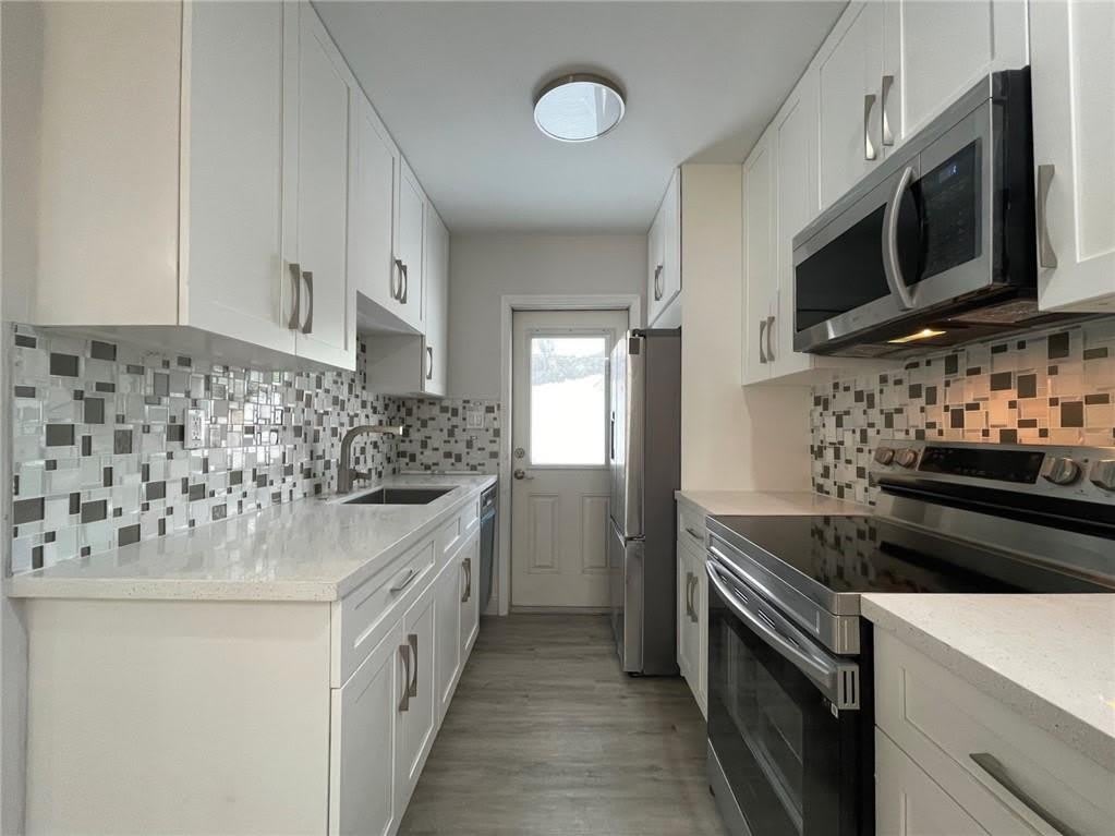 1904 SW 11th Court – photo 1