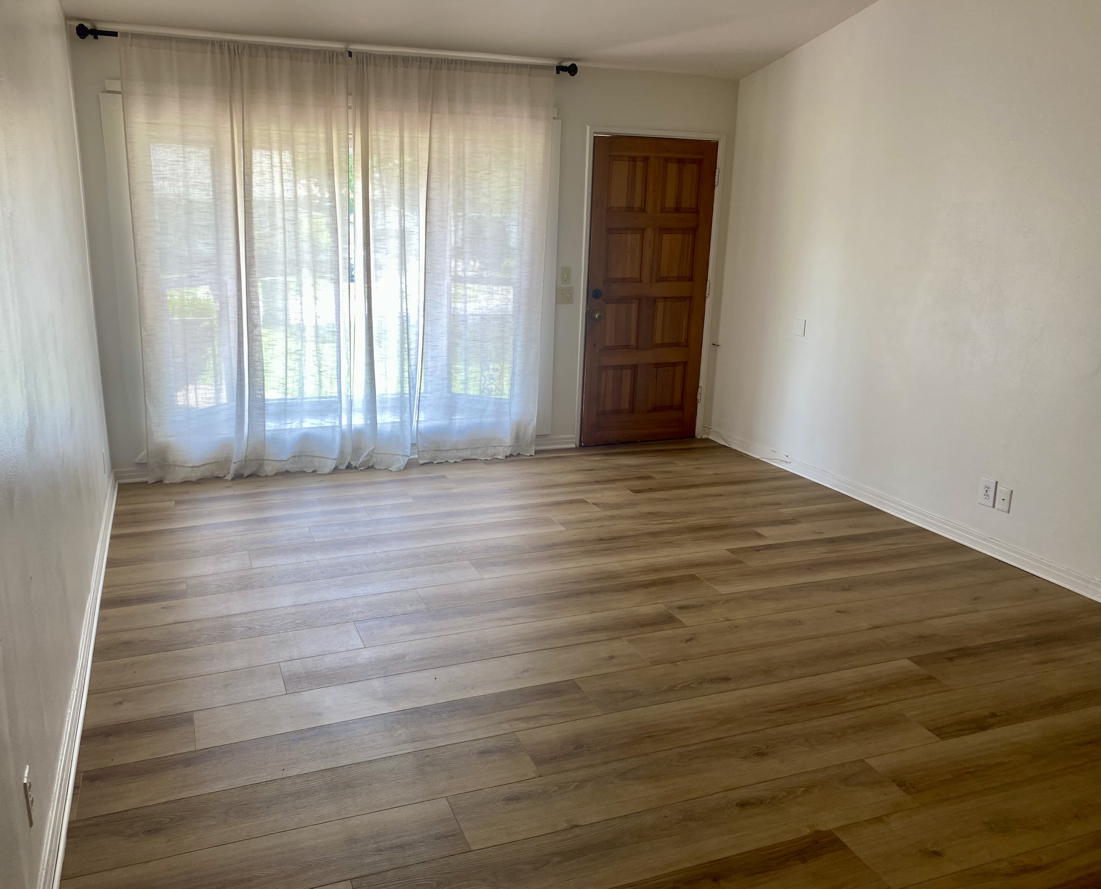 810 S 11Th St – photo 2