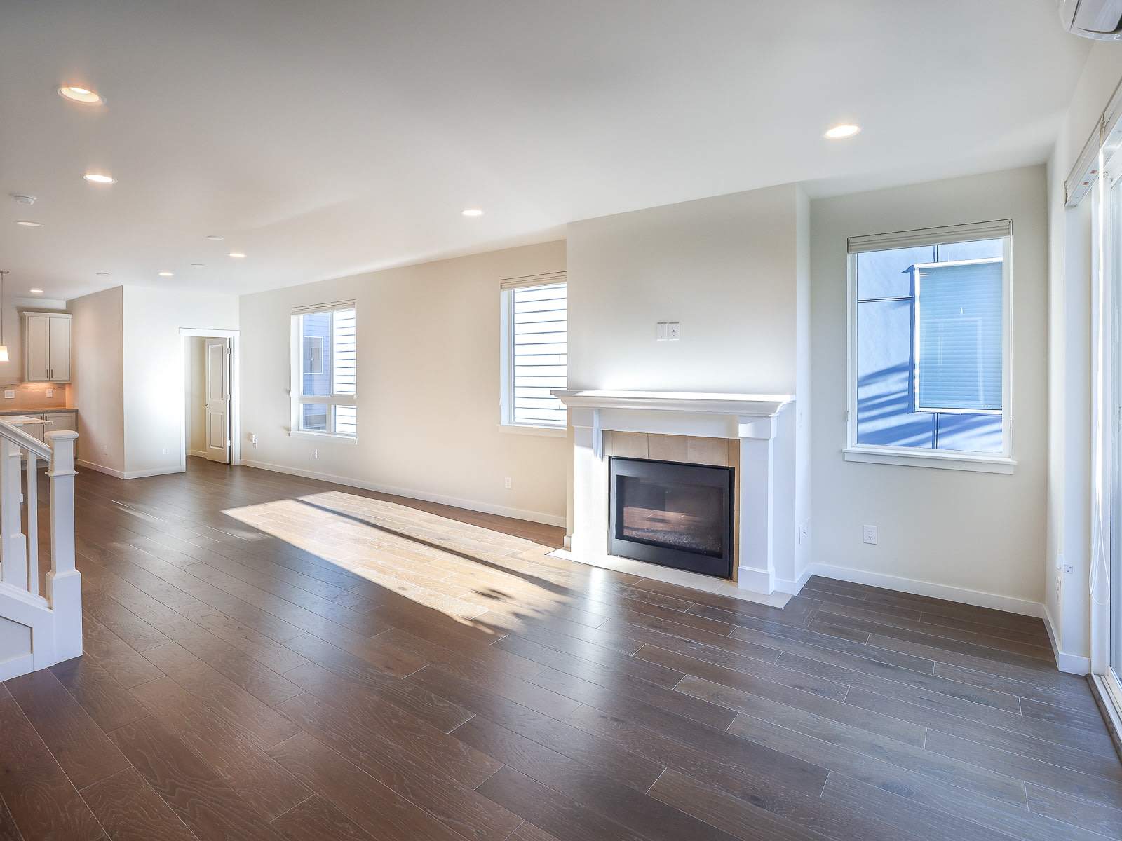 14671 36th Court Northeast – photo 4