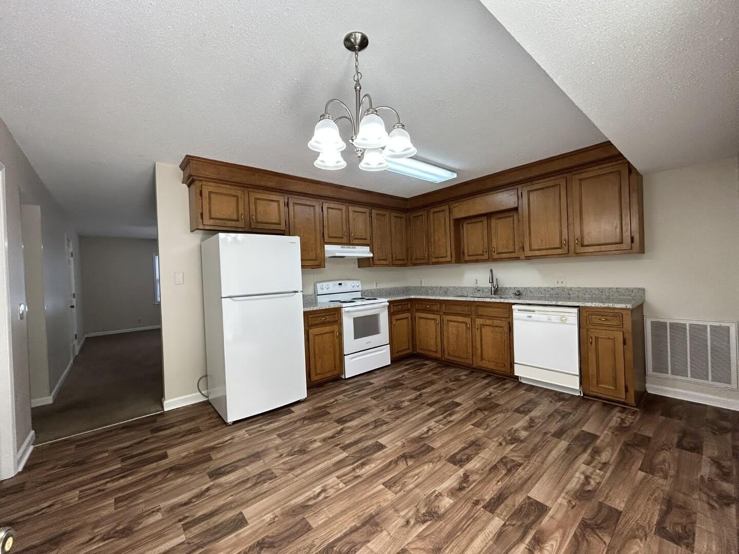 166 Gertrude Drive – photo 3