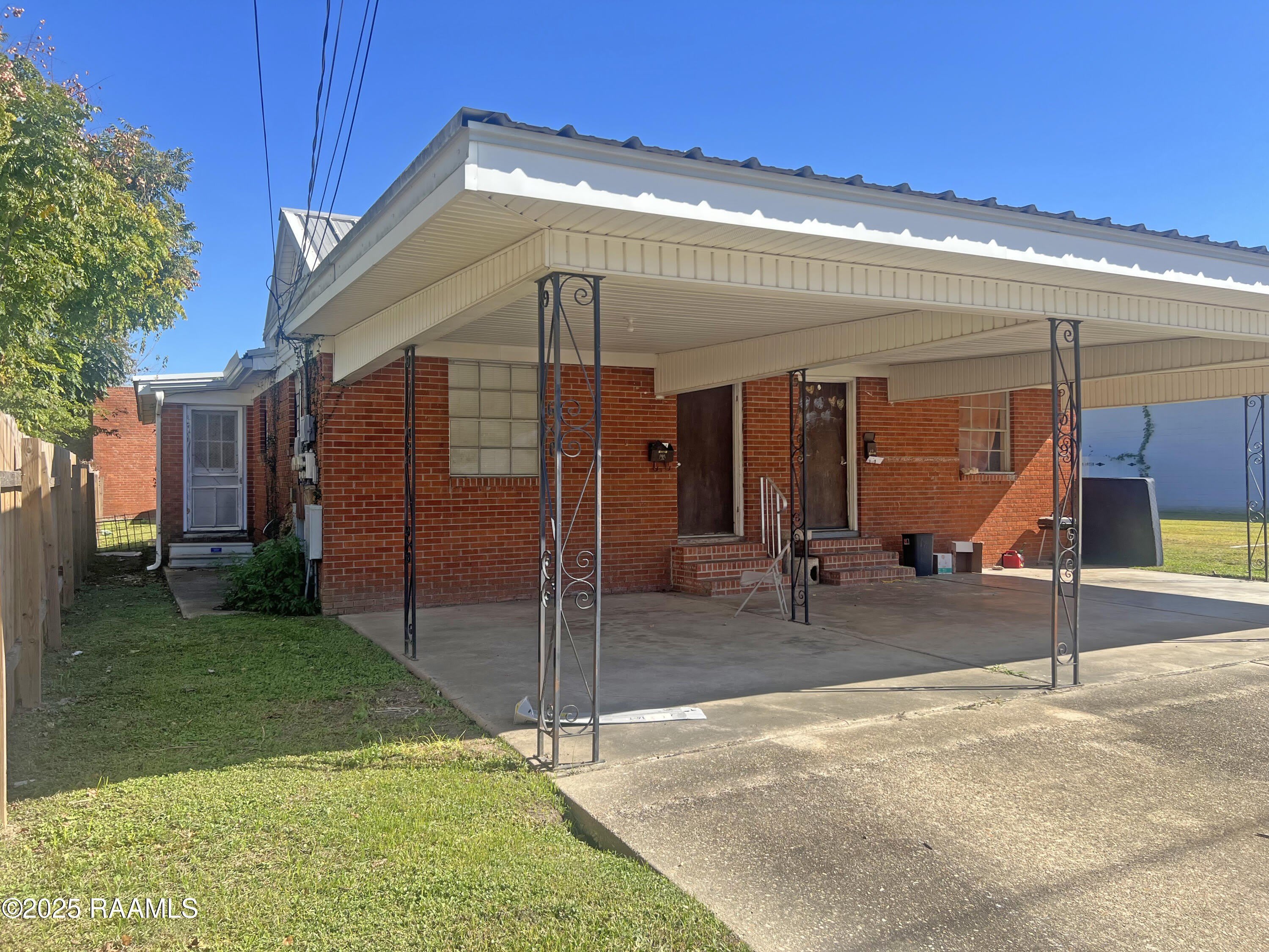 307 Monroe Street – photo 1
