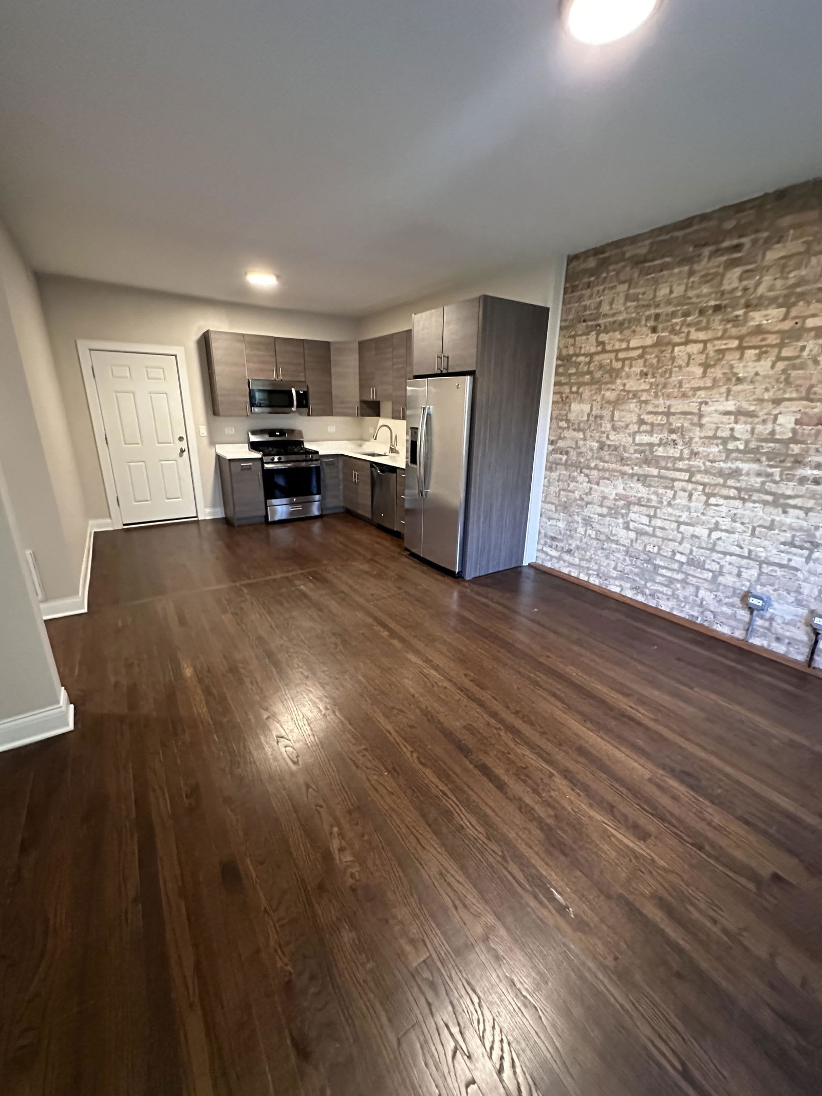 2230 North Sawyer Avenue – photo 4