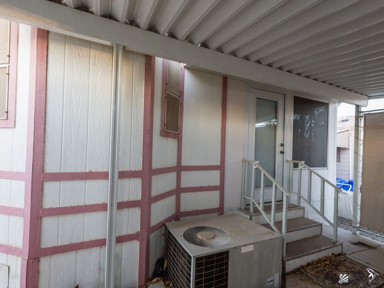 5707 E 32 ST – photo 5