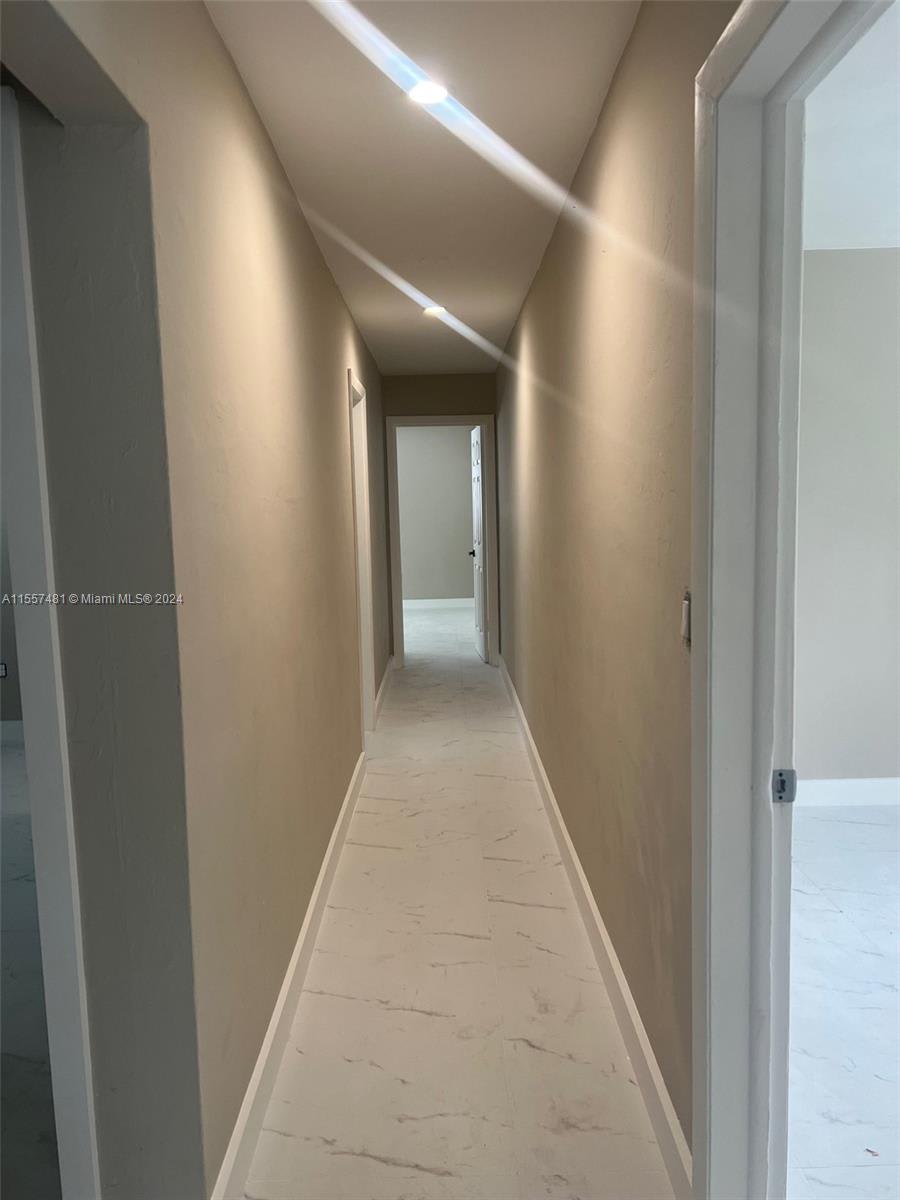 1212 Northeast 121st Street – photo 4