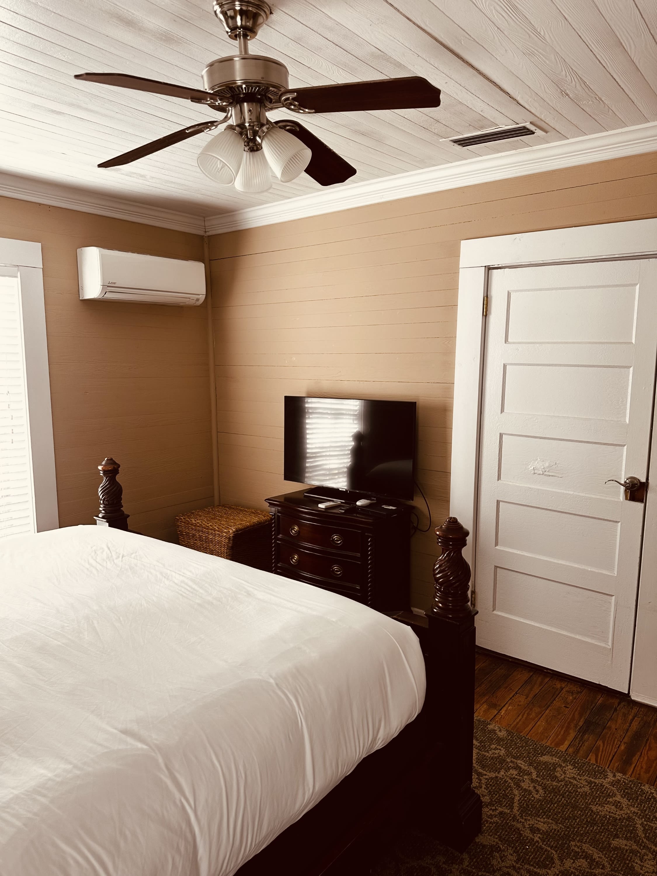 80 6th Street – photo 4