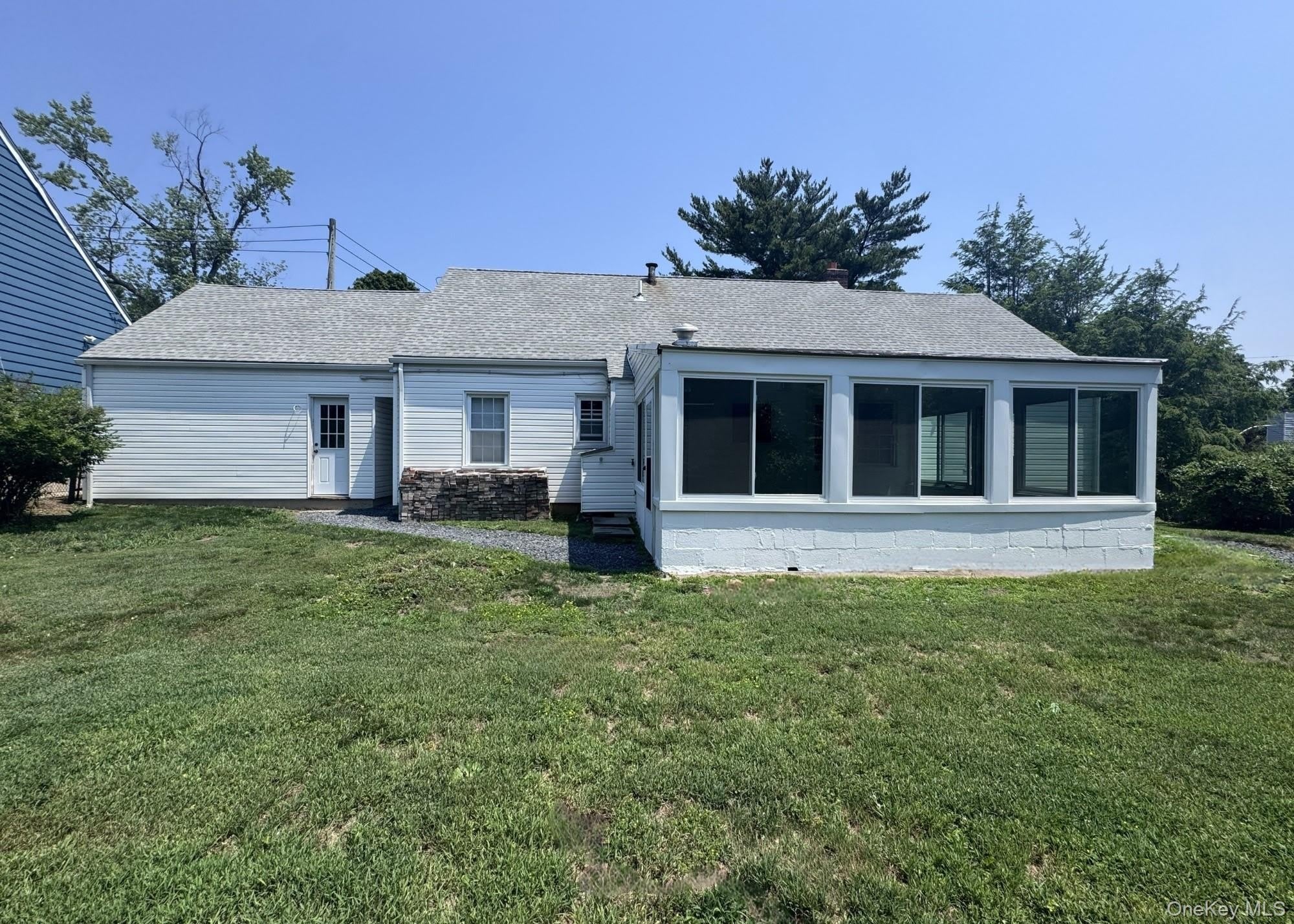 115 Osborn Avenue – photo 5