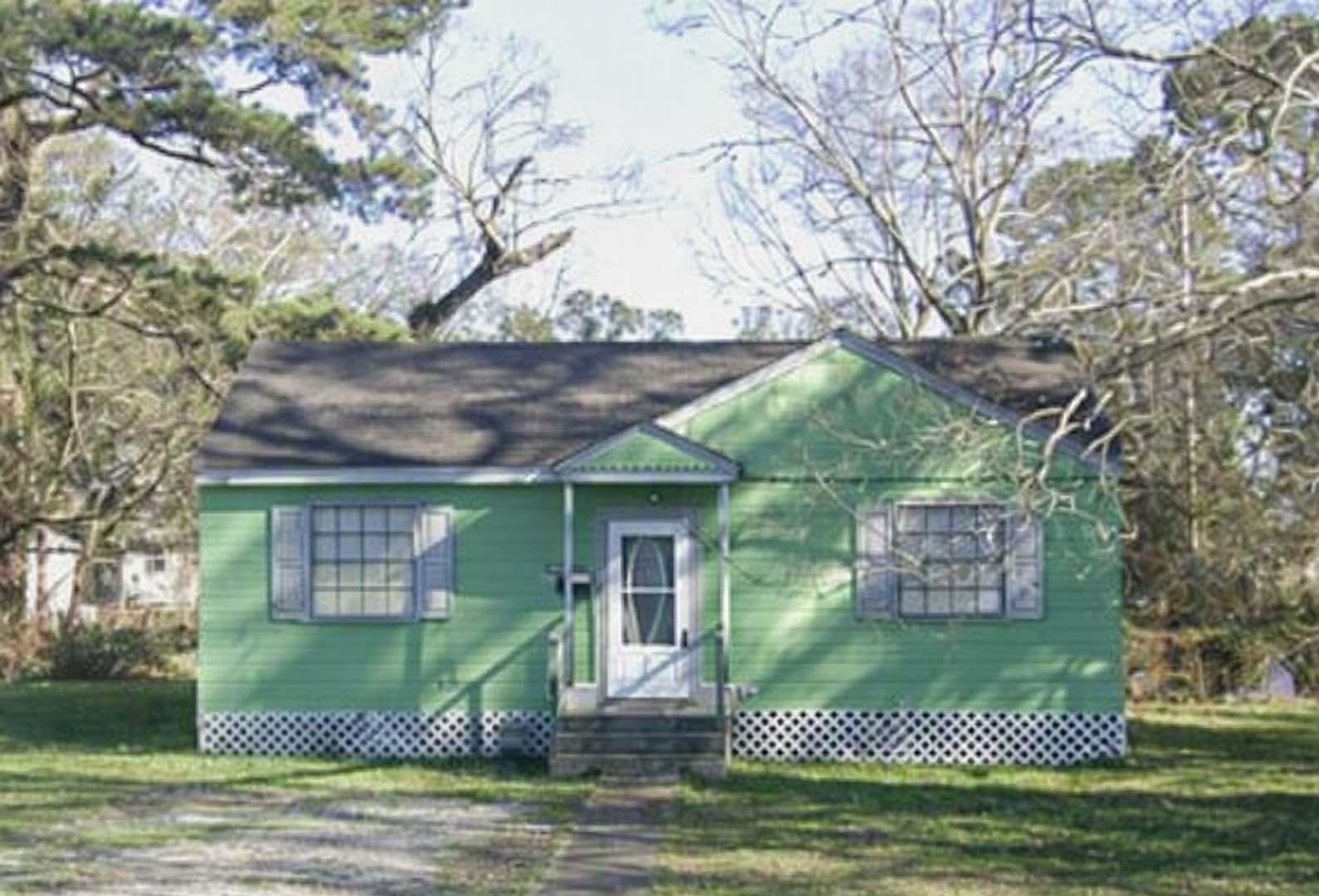 5818 Breckenridge Avenue (2 Bed/1 Bath) – photo 1