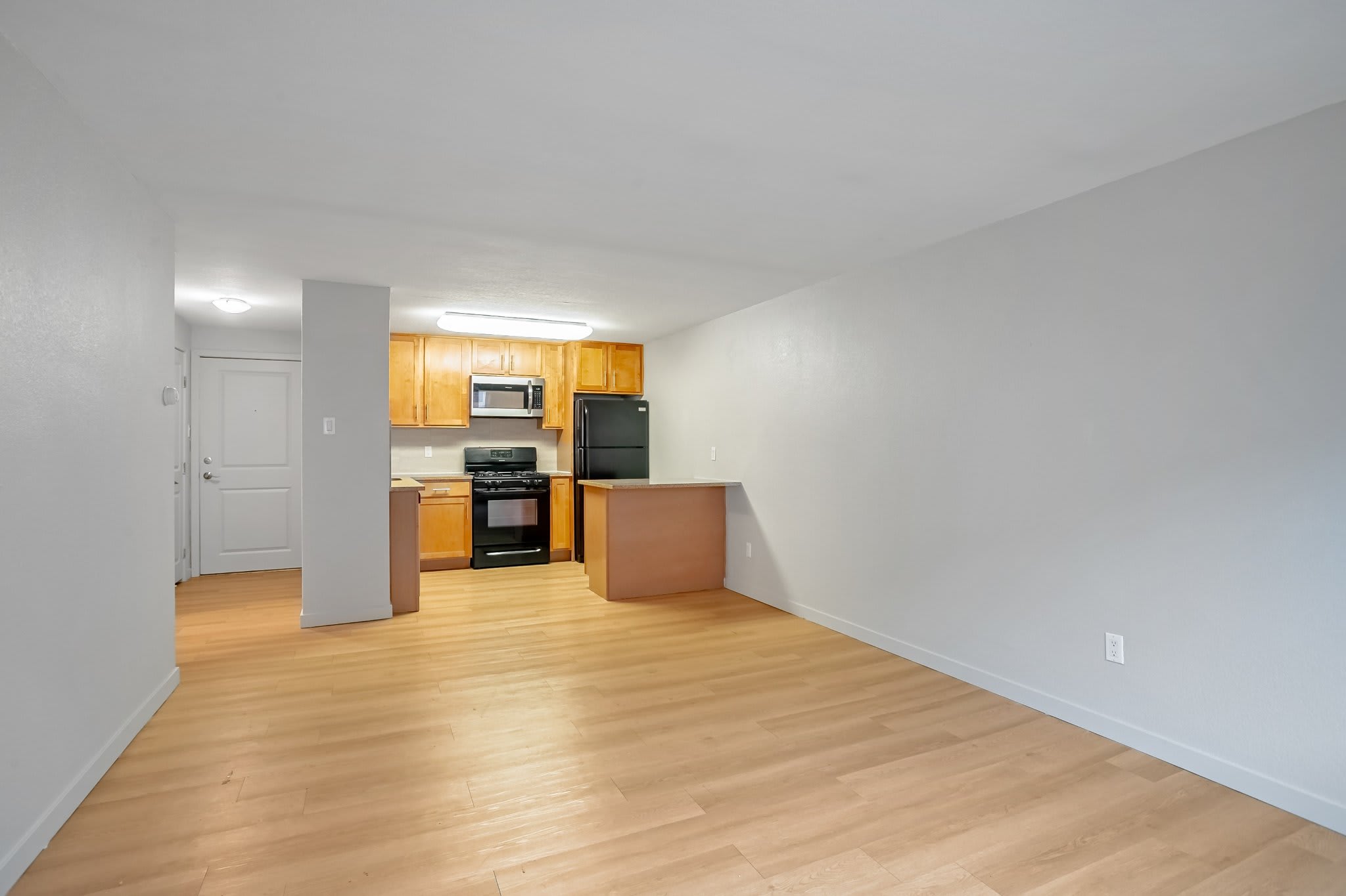 1520 S Albion – photo 3