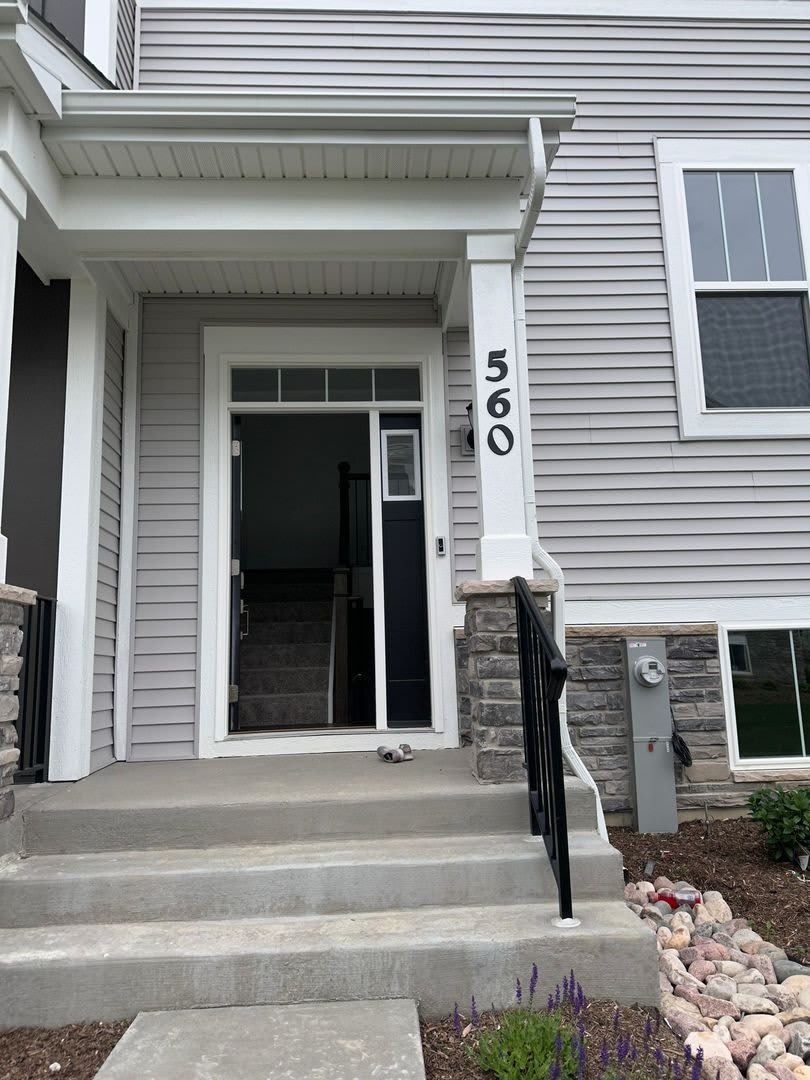 560 Wolverine Drive – photo 2
