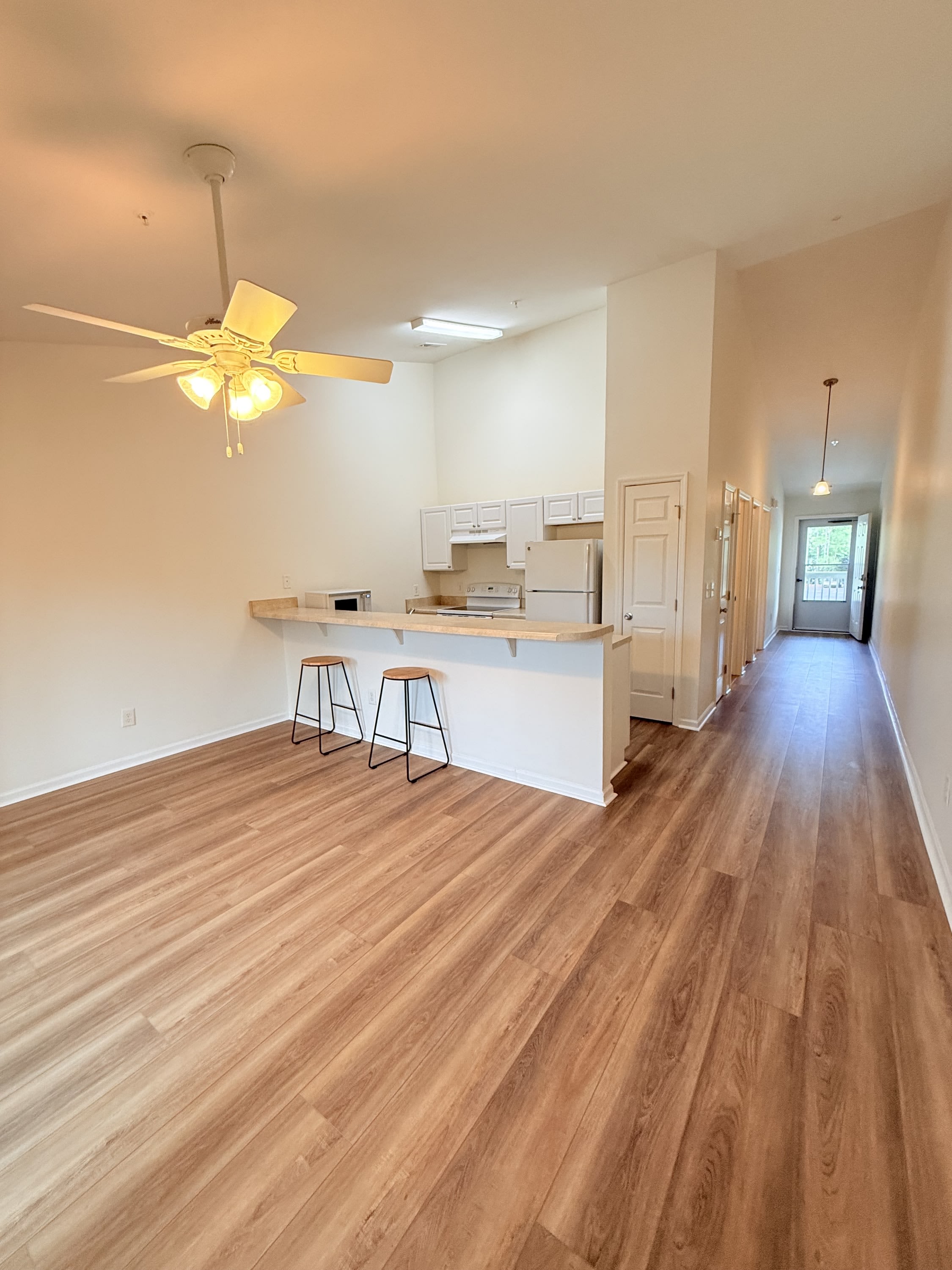 1280 White Tree Lane Unit H – photo 3