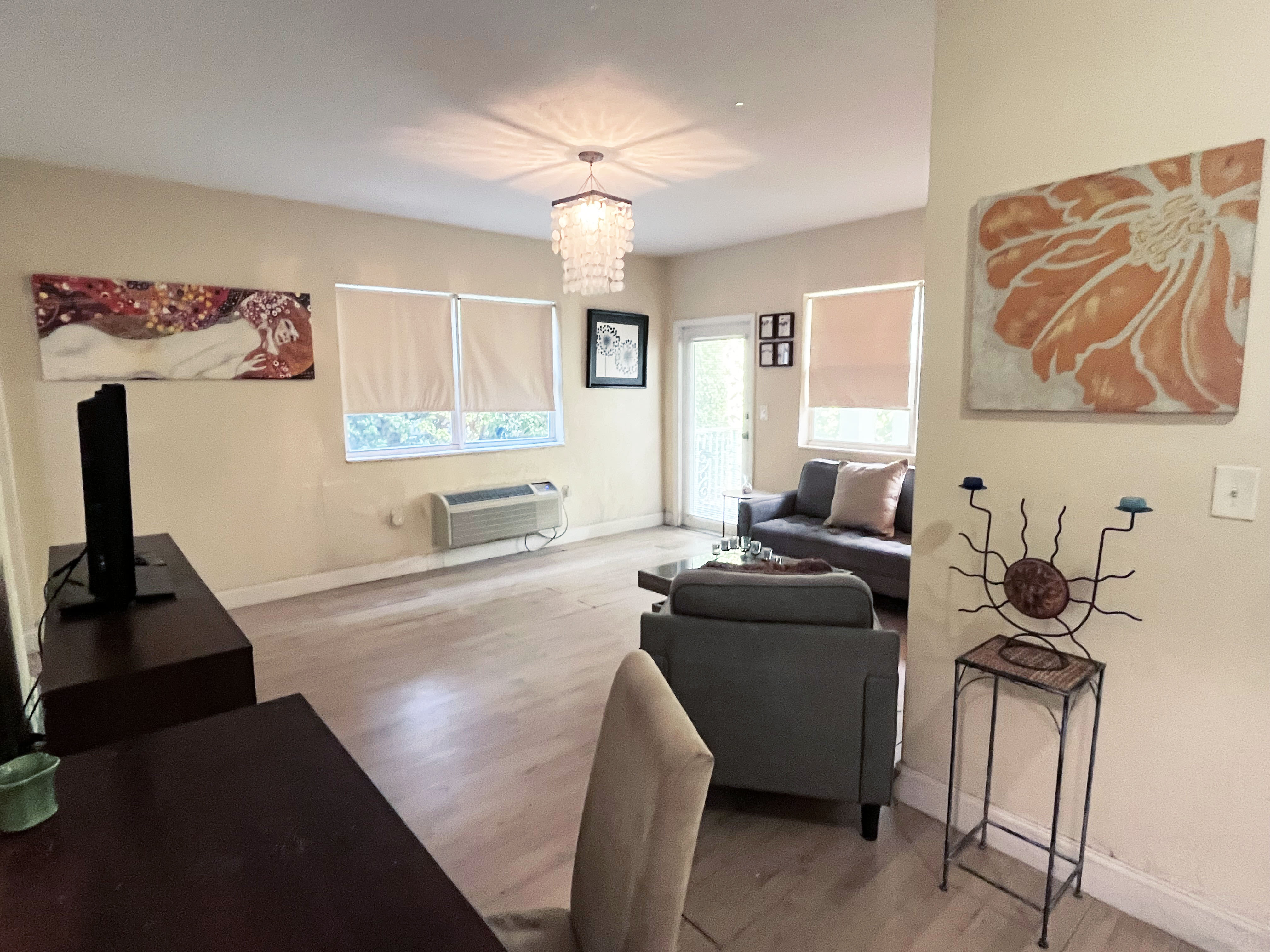 7510 Carlyle Ave – photo 5