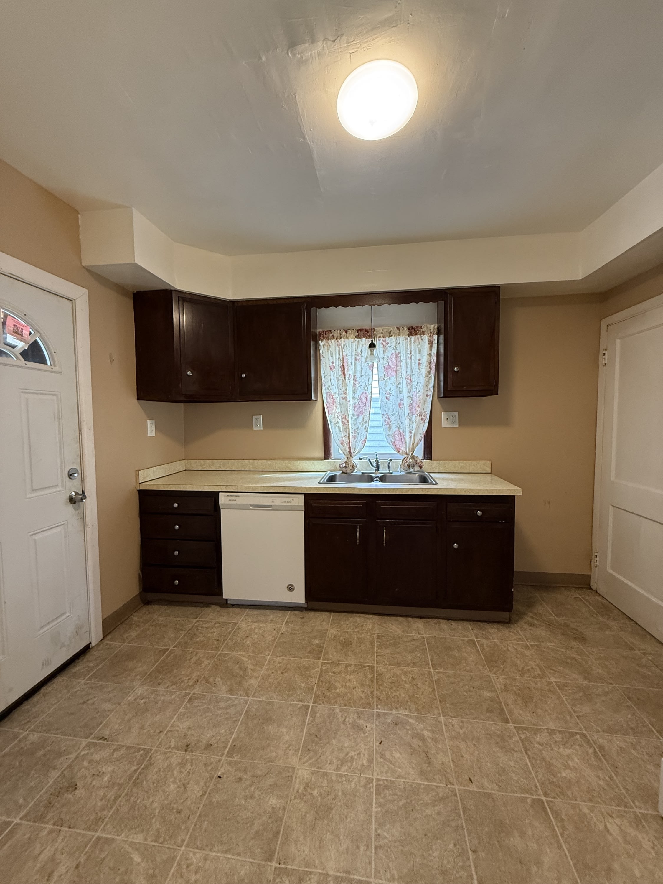 461 East 147Th Street – photo 3