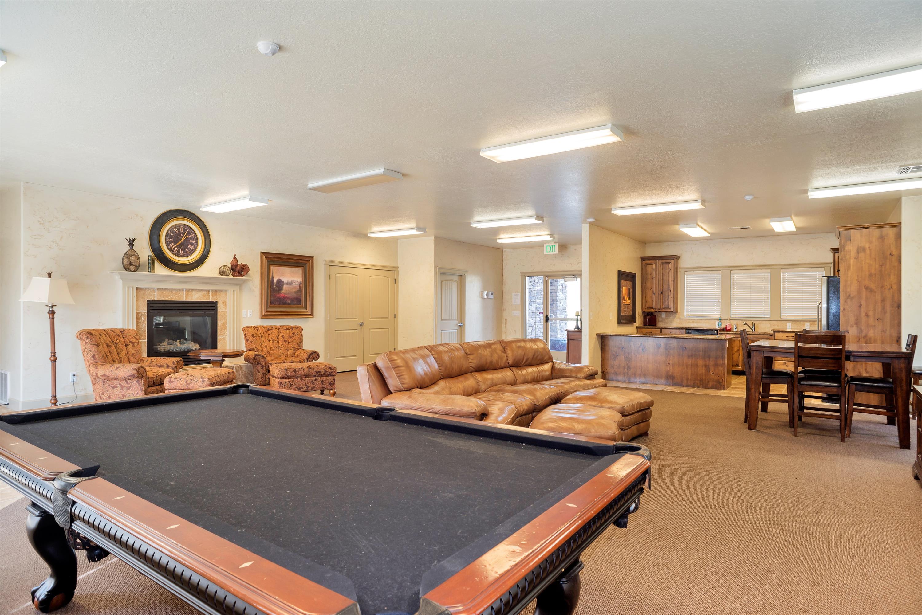 1227 N Silver Crest – photo 4