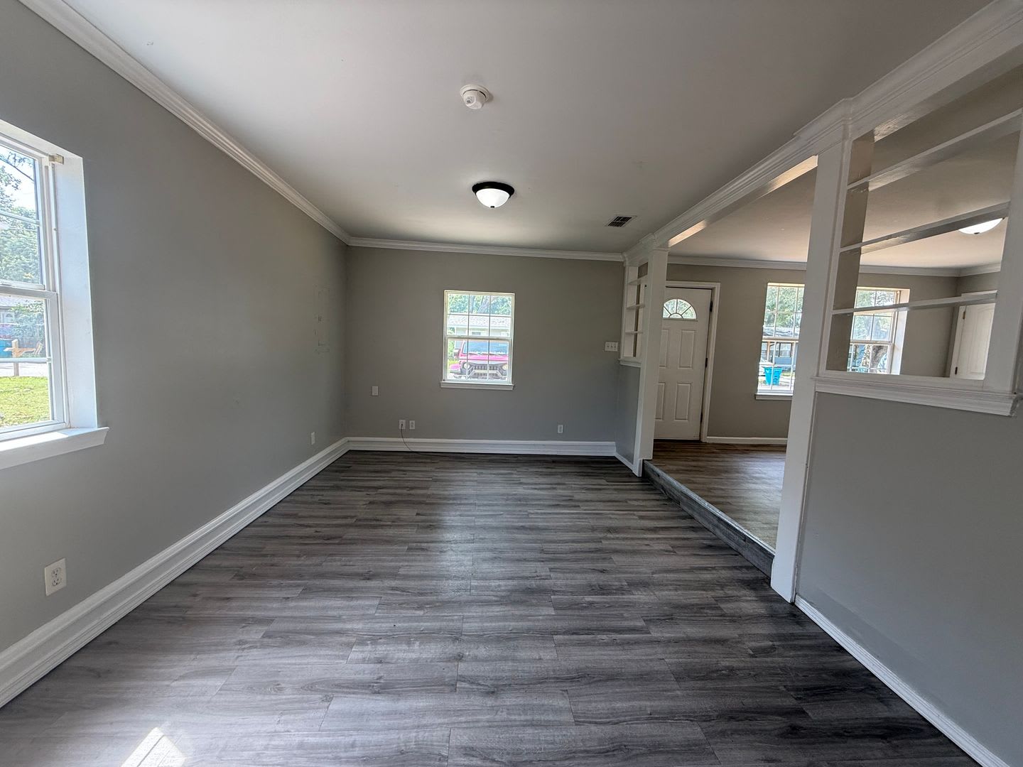 3 bedroom 1 bath available now! – photo 5