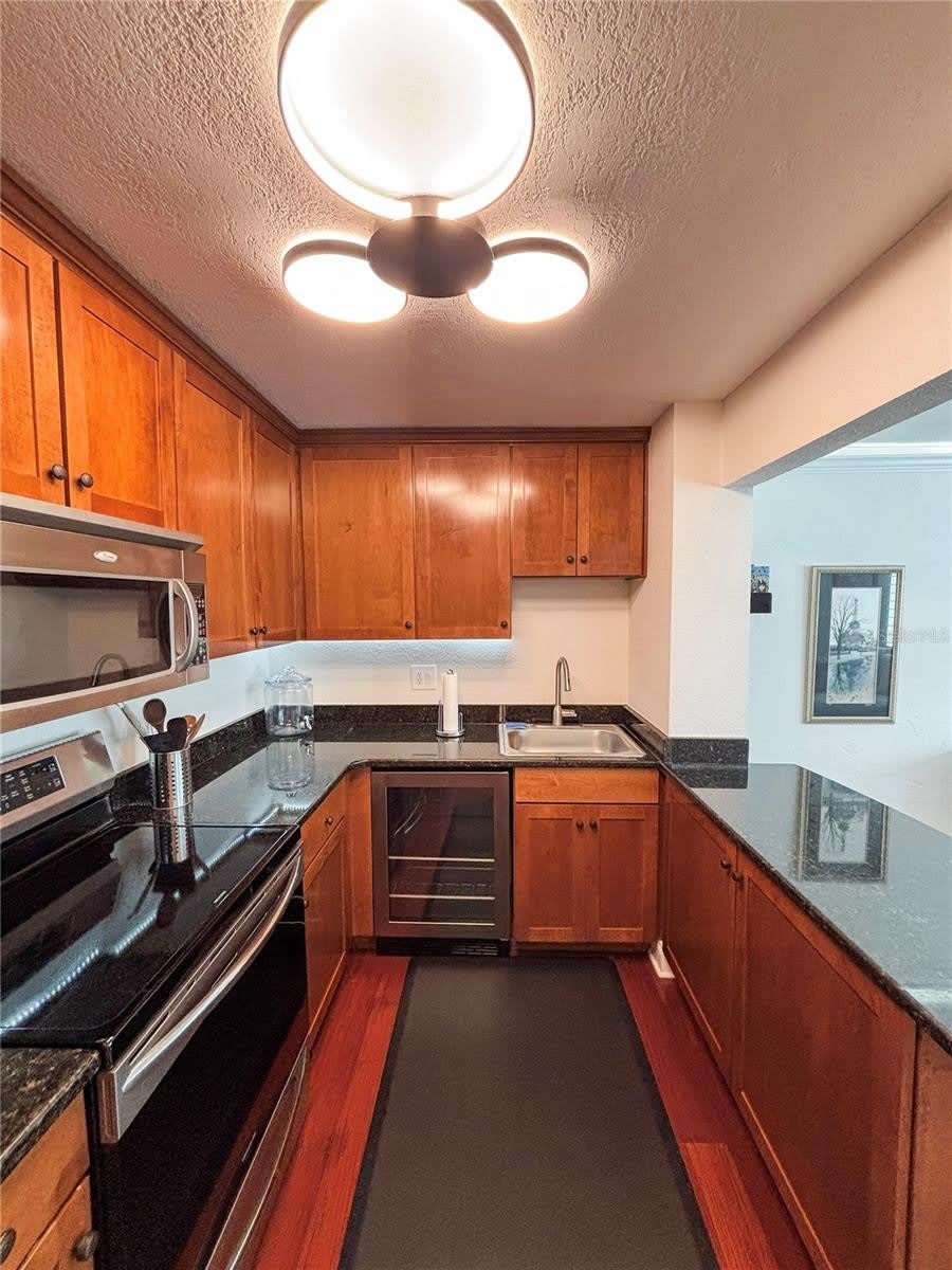 210 5TH Avenue S – photo 5