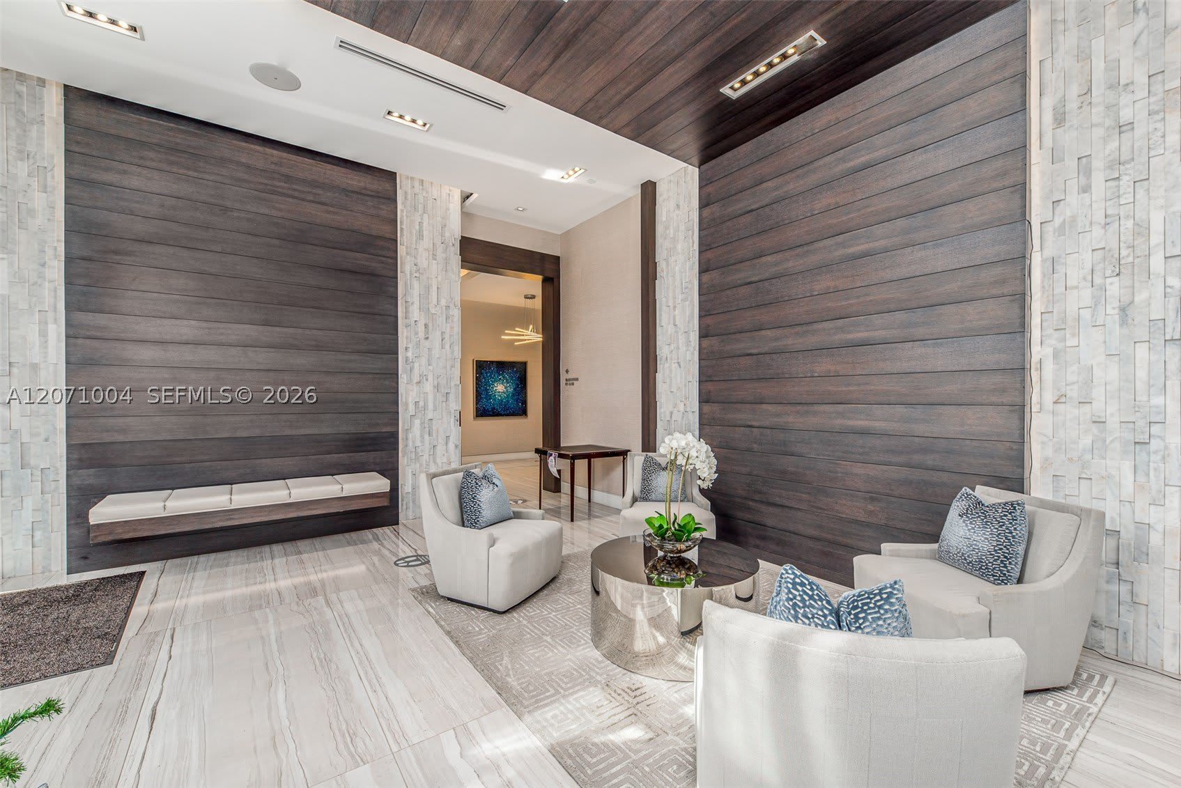 1 Water Club Way – photo 2
