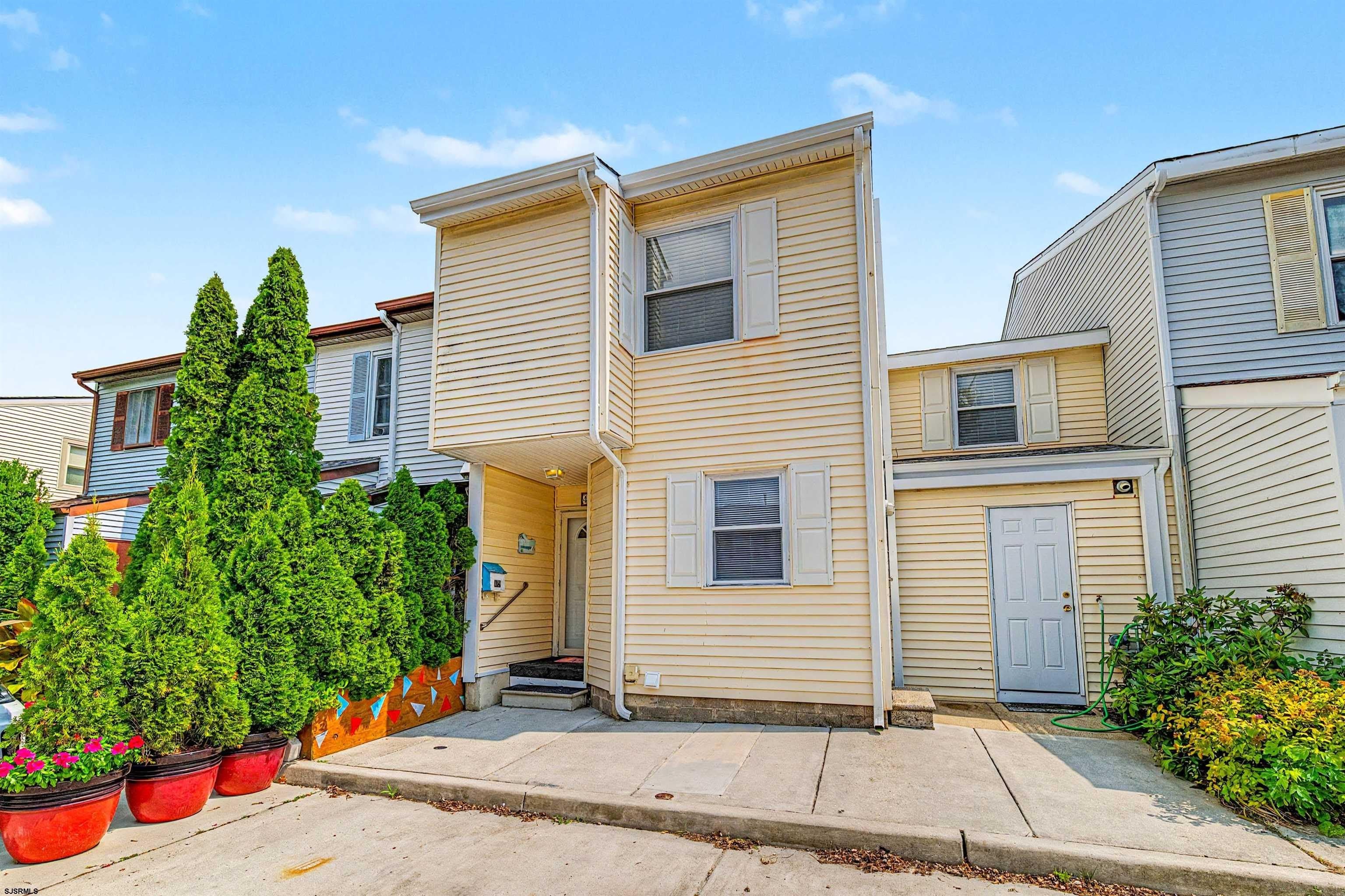 423 Berkshire Ave – photo 2