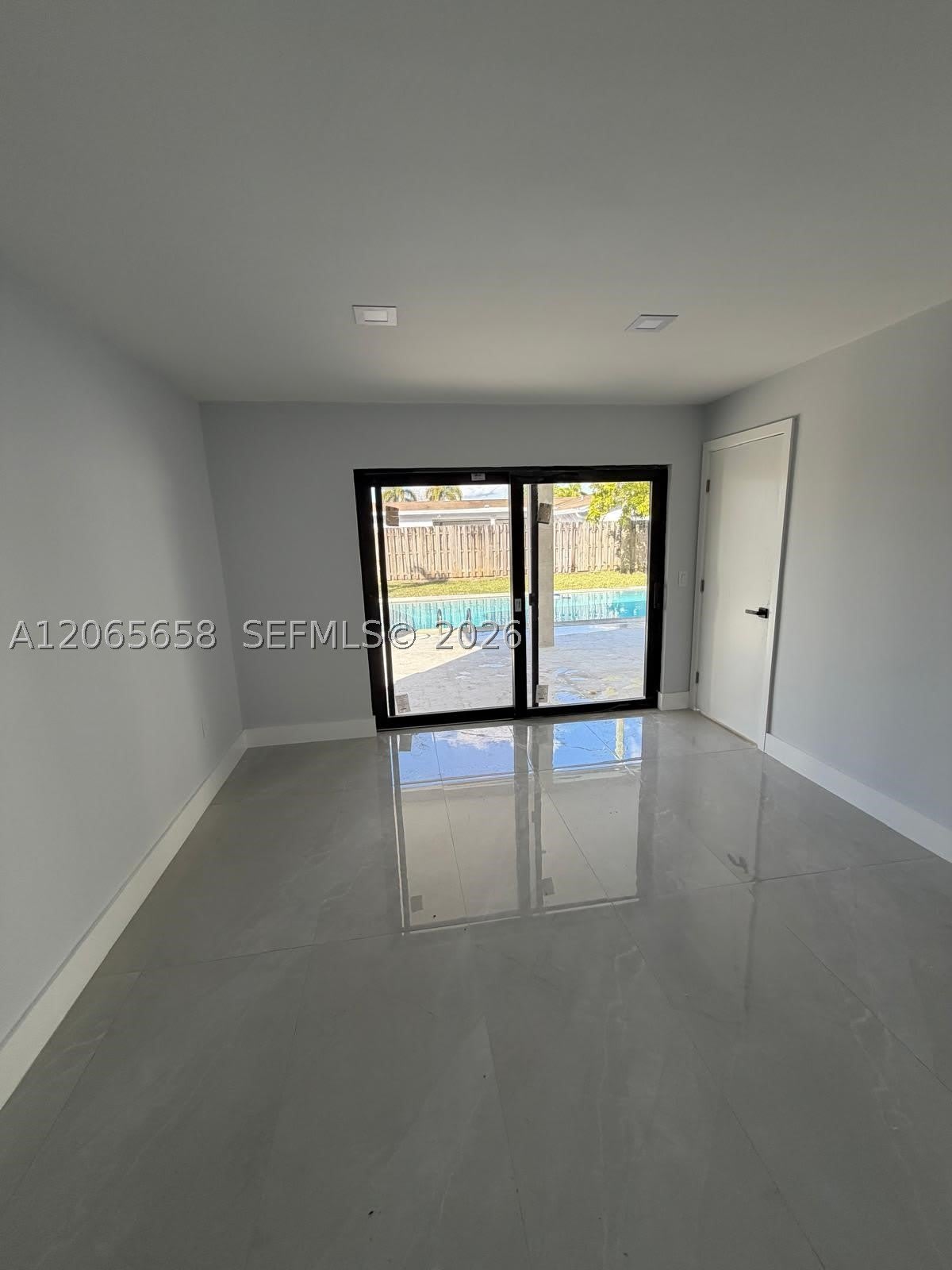 10581 NW 28th Mnr – photo 2