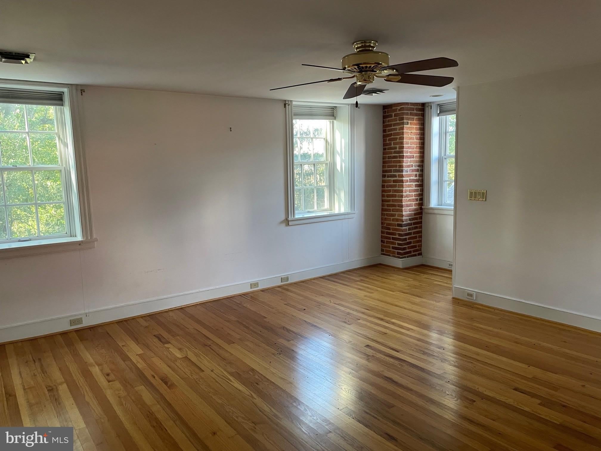 2860 YELLOW GOOSE Road – photo 3