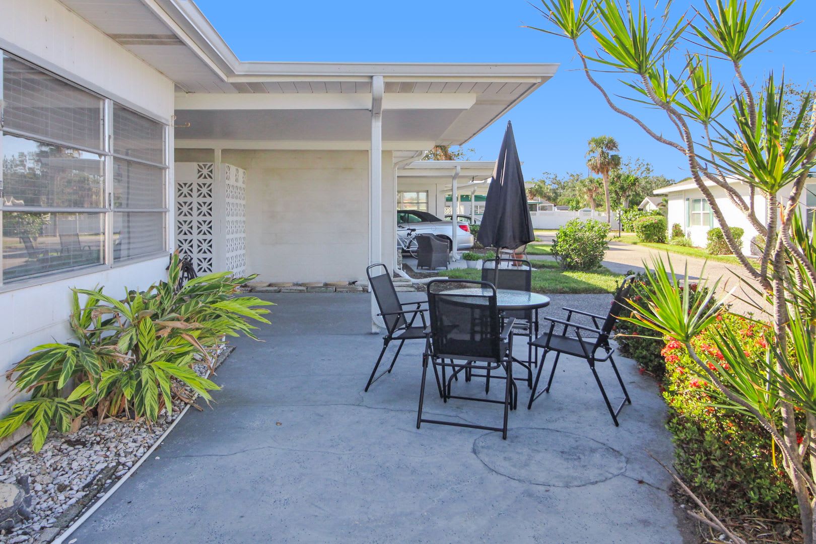 Beach Manor Villas Annual Condo for Rent – photo 3