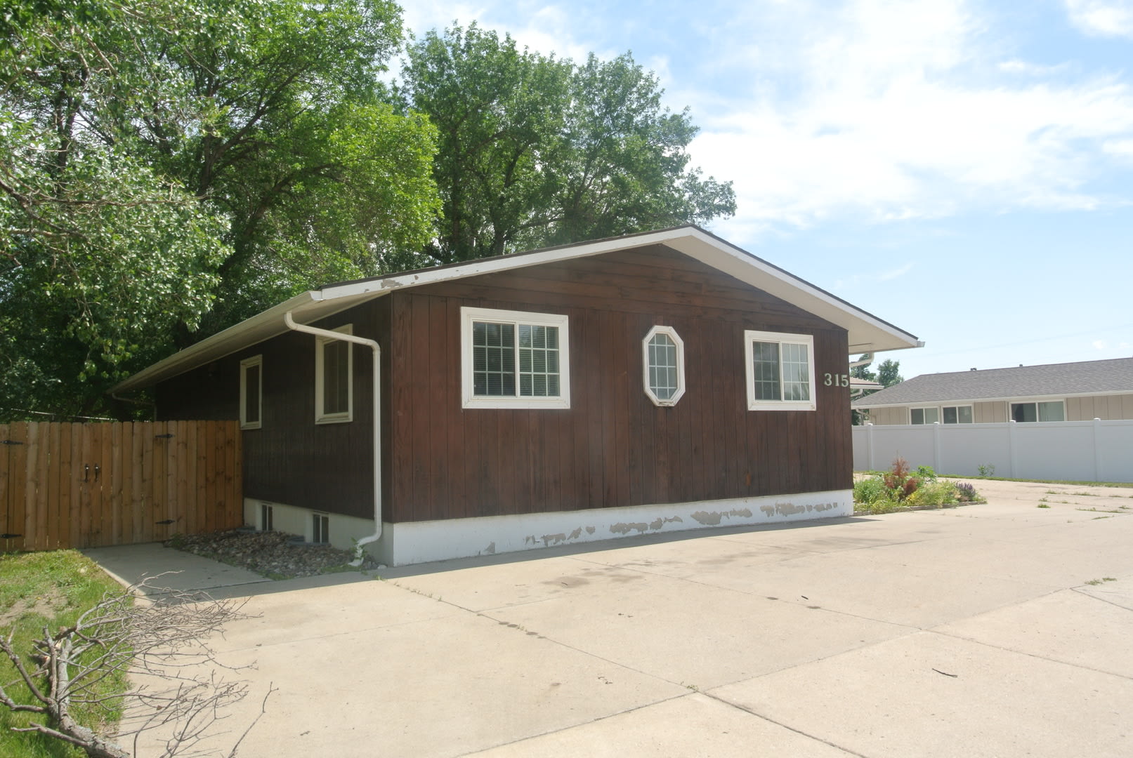 4 Bedroom House! – photo 2