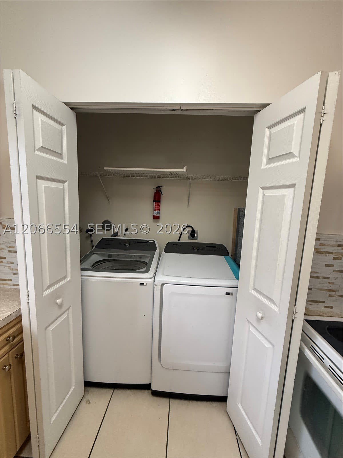 761 NW 24th Ct – photo 1
