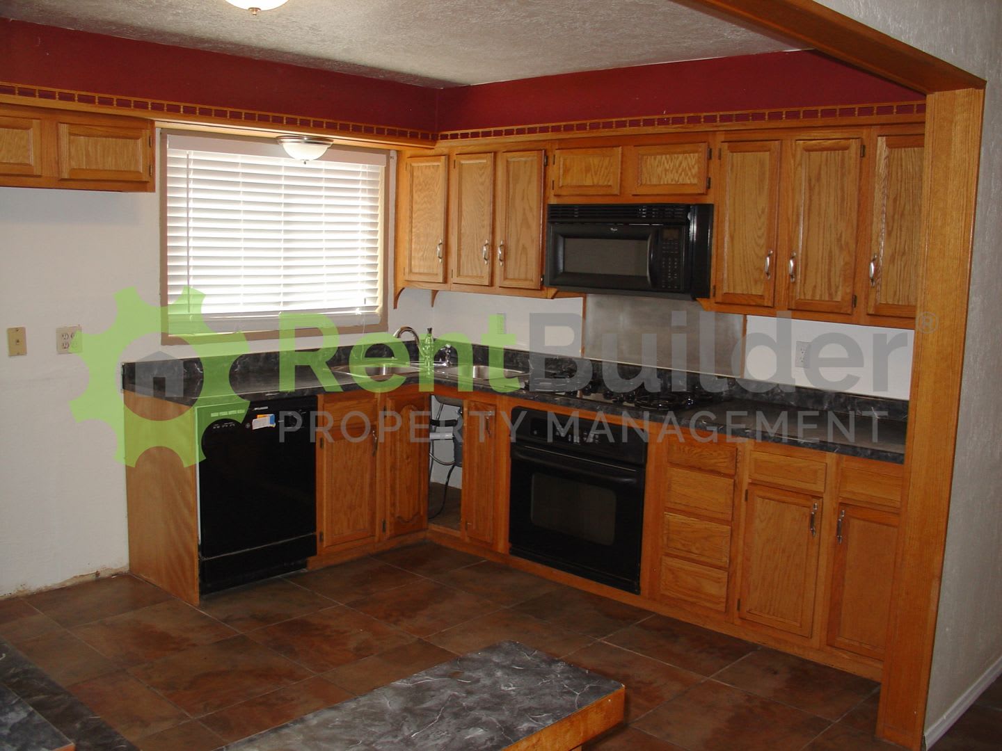 Excellent Northeast Location – photo 2