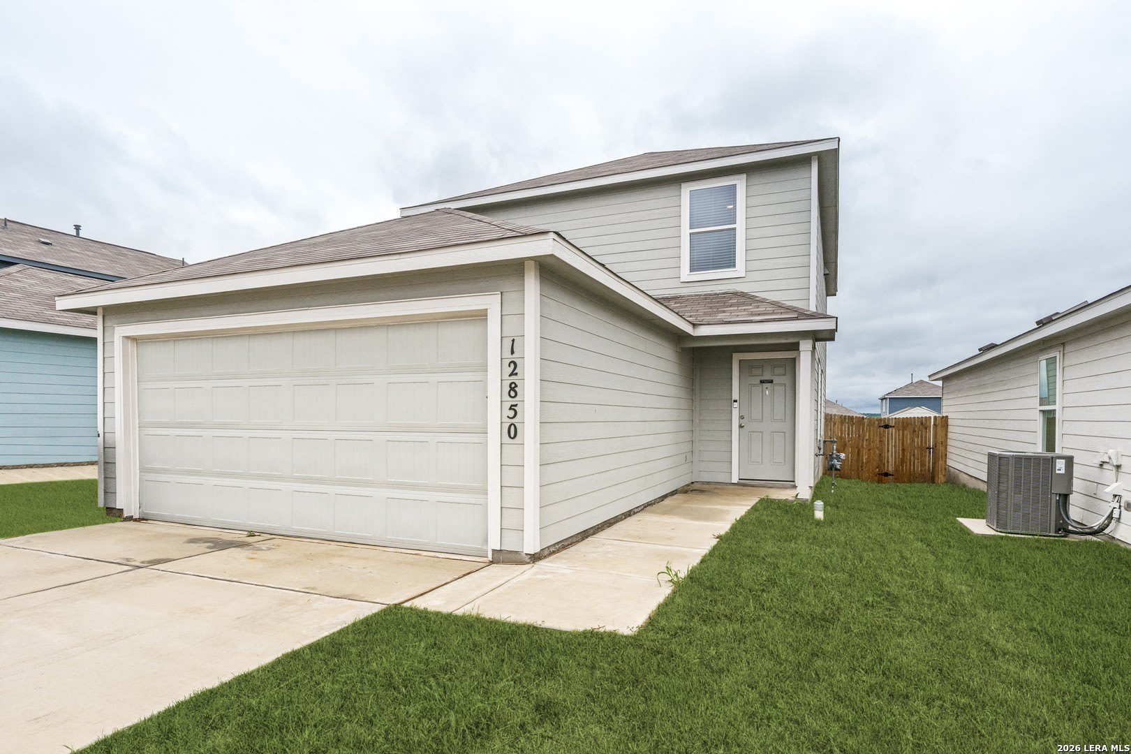 12850 RATCLIFF LK – photo 2