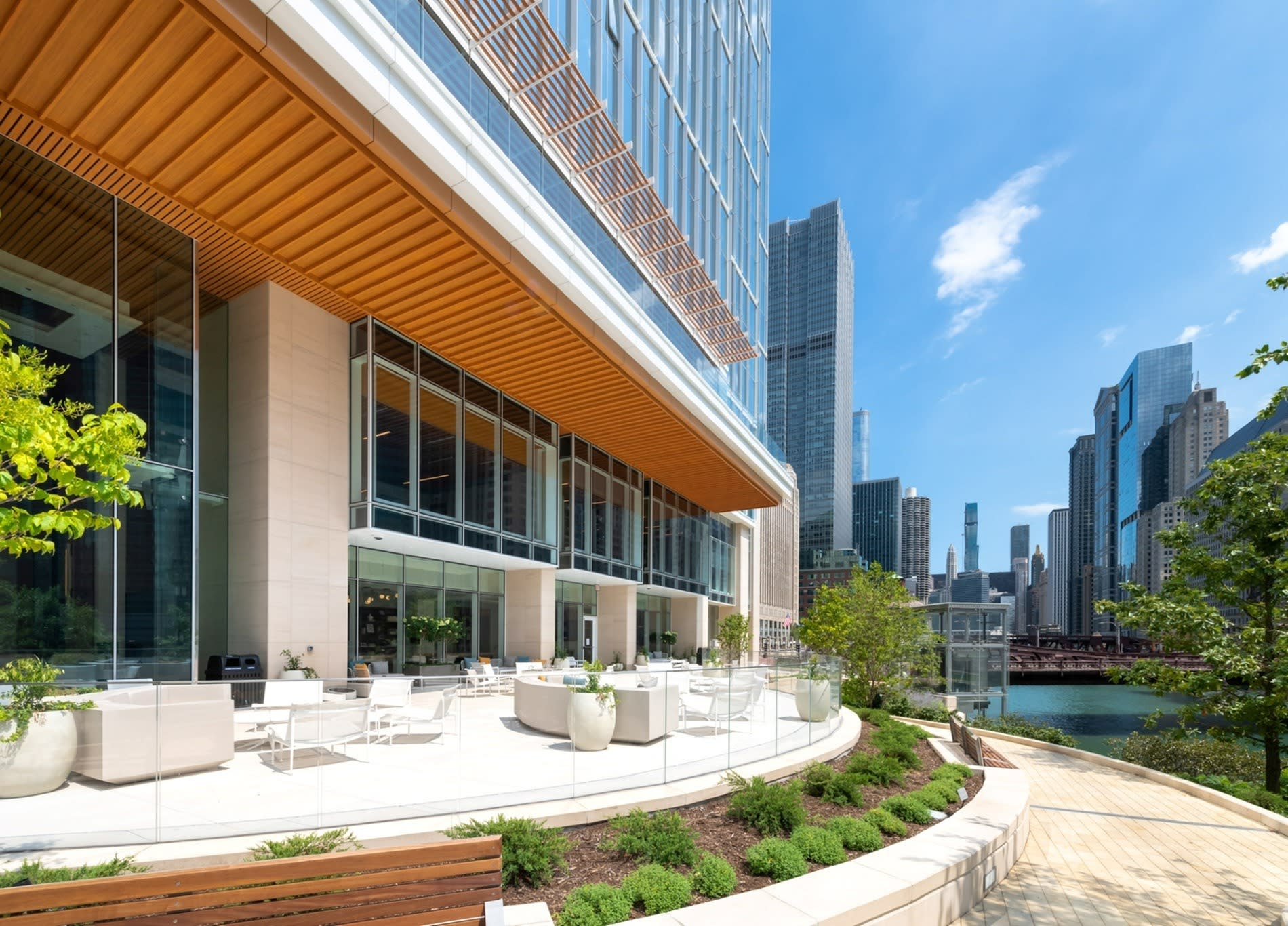 Wolf Point East – photo 4