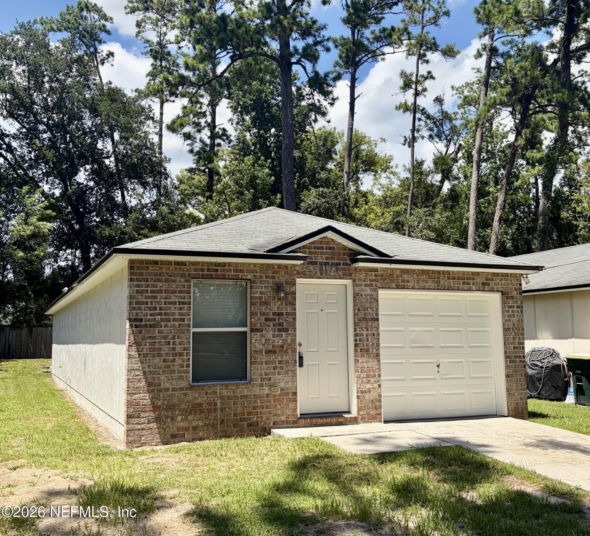 8173 WOODS Avenue – photo 1