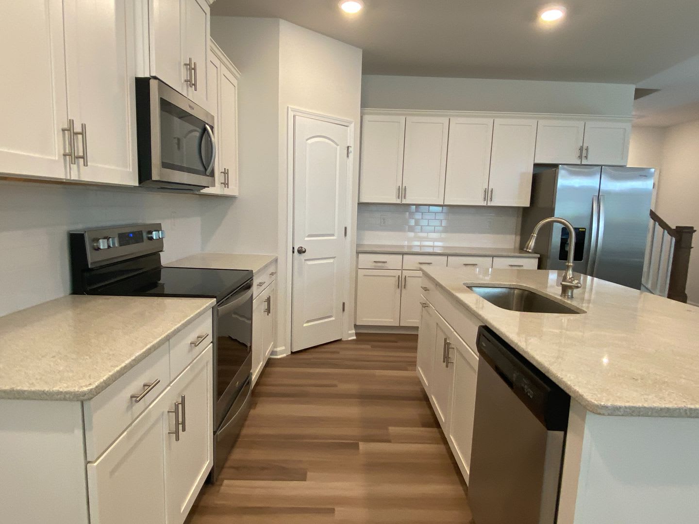 Room in 4 Bedroom Townhome at Planters Trace Ln – photo 1