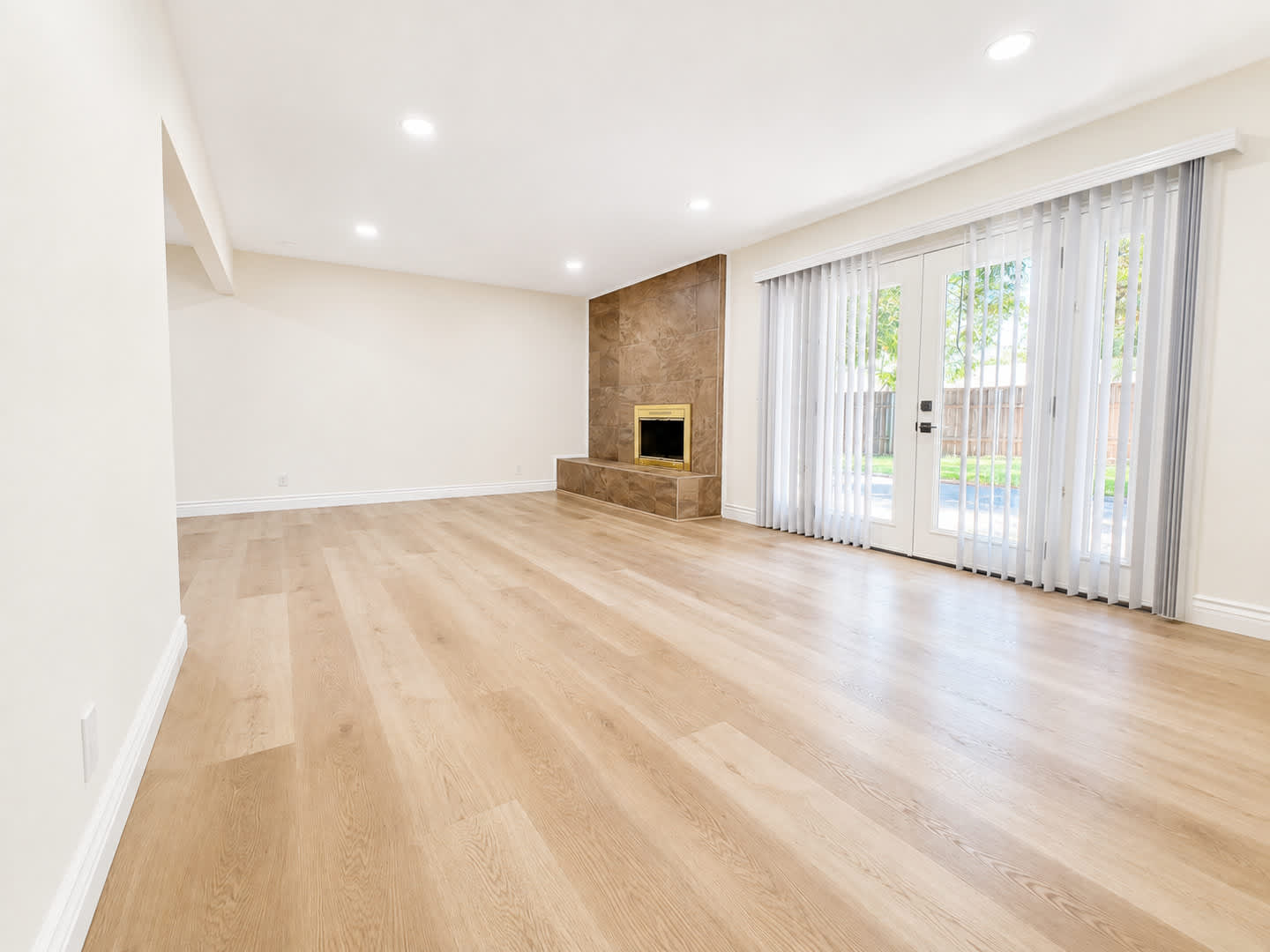 Stunning La Puenta Home – photo 2