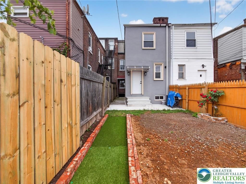 1341 W Chew Street – photo 3