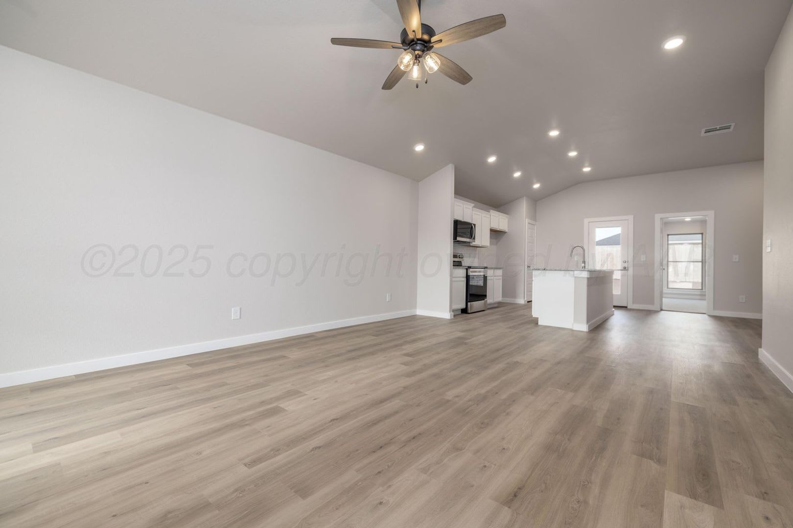 Welcome to Homestead!! 3/2/2 LATEST PREMIER AREA in Amarillo!!!! – photo 4