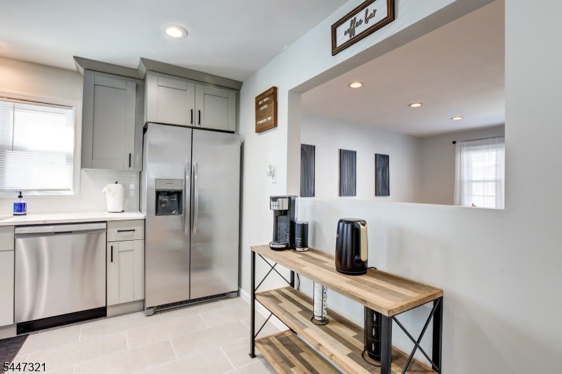 635 N 9Th St First Floor – photo 5