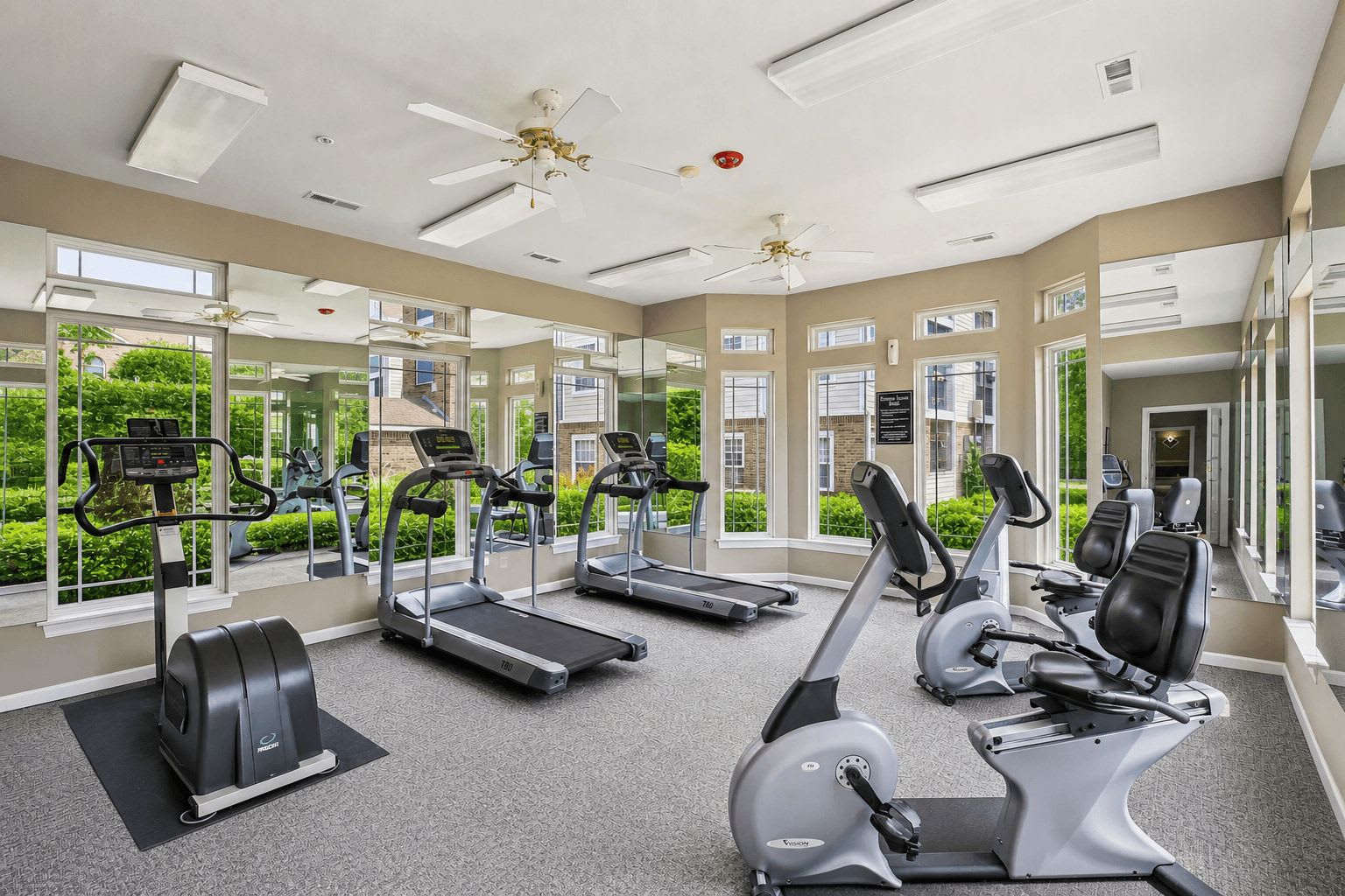 Truman Farm Villas 55+ Senior Living – photo 4