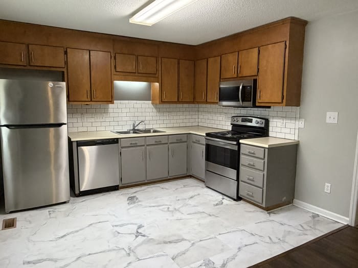 642 Pee Dee Avenue – photo 4