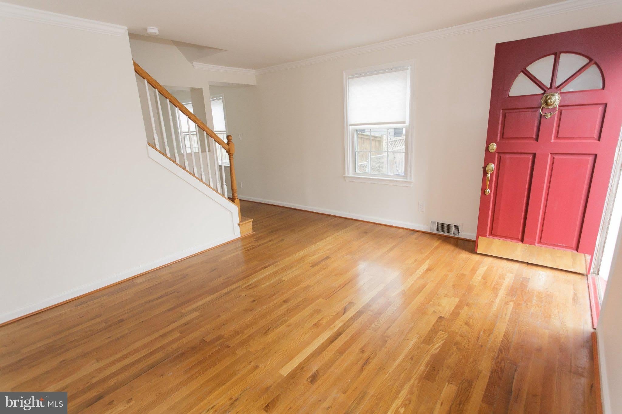 1419 N LONGFELLOW Street – photo 5